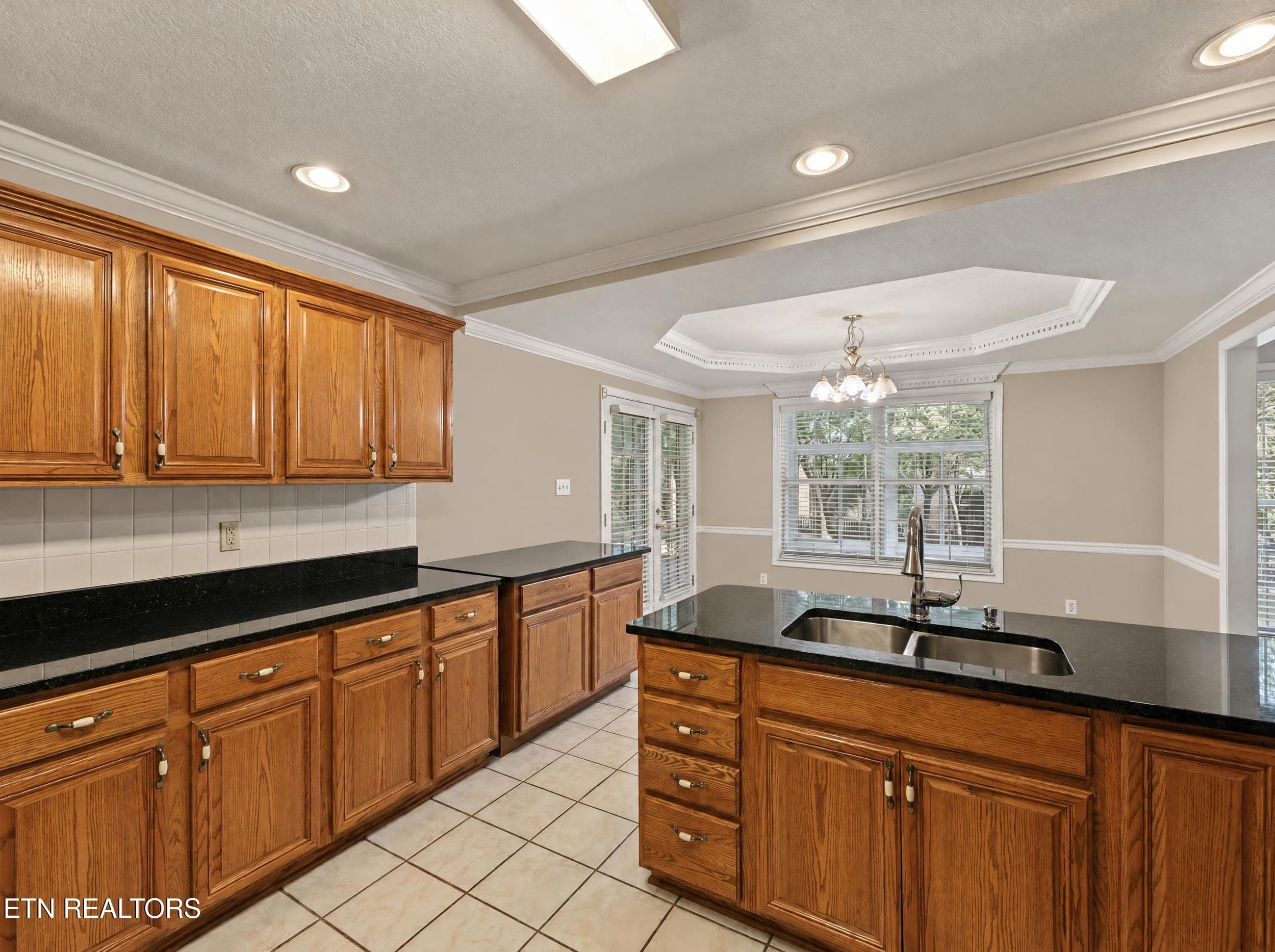 17_5impgkalovh0zrc22srtf_xufjkuys - 13006 Lady Slipper Lane, Knoxville, TN 37934, Knoxville