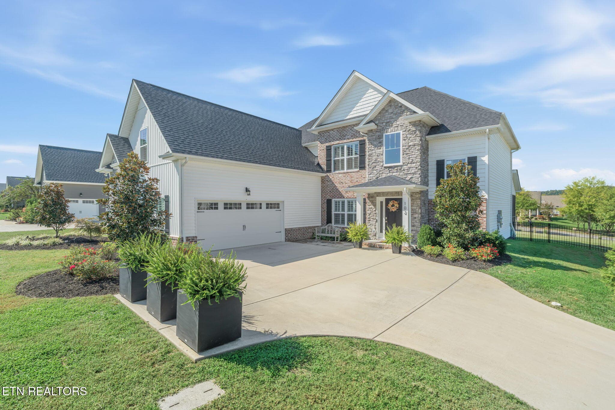 2-web-or-mls-102 Bunchberry Road-80 - 102 Bunchberry Rd, Oak Ridge, TN 37830, Oak Ridge