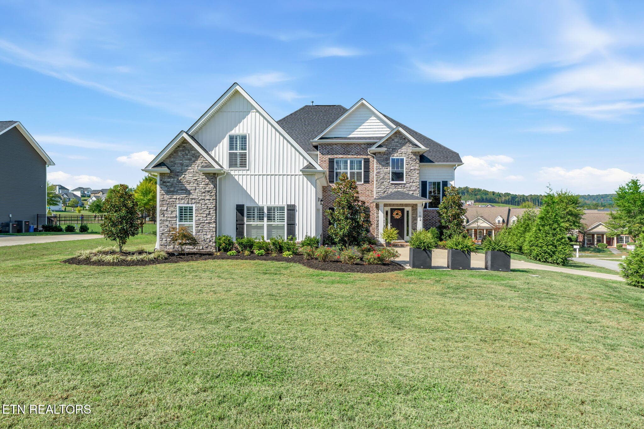 3-web-or-mls-102 Bunchberry Road-75 - 102 Bunchberry Rd, Oak Ridge, TN 37830, Oak Ridge