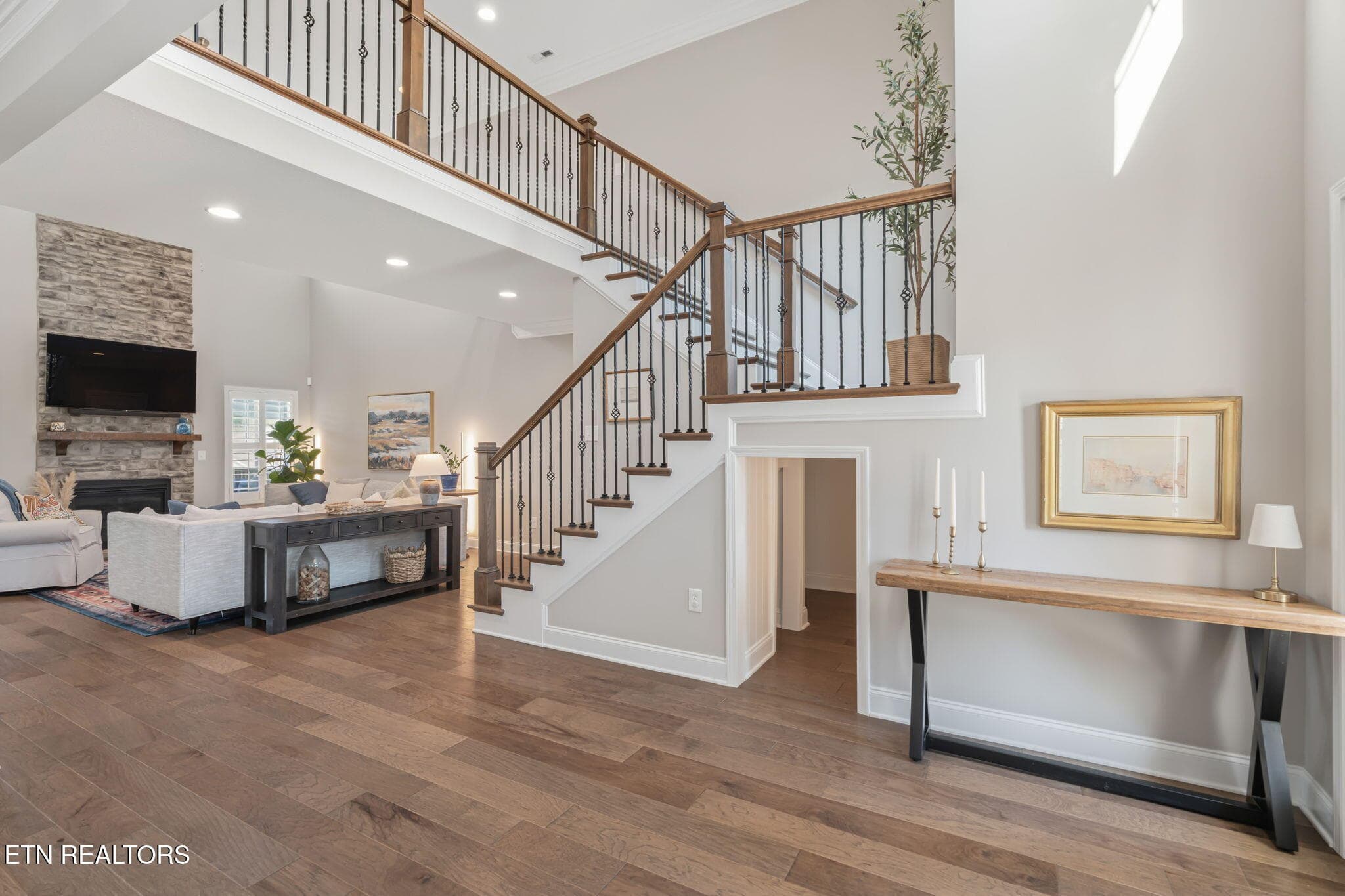 Entry Way - 102 Bunchberry Rd, Oak Ridge, TN 37830, Oak Ridge