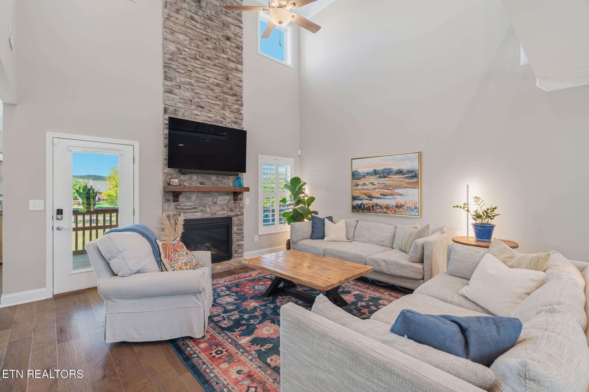 Living Room - 102 Bunchberry Rd, Oak Ridge, TN 37830, Oak Ridge