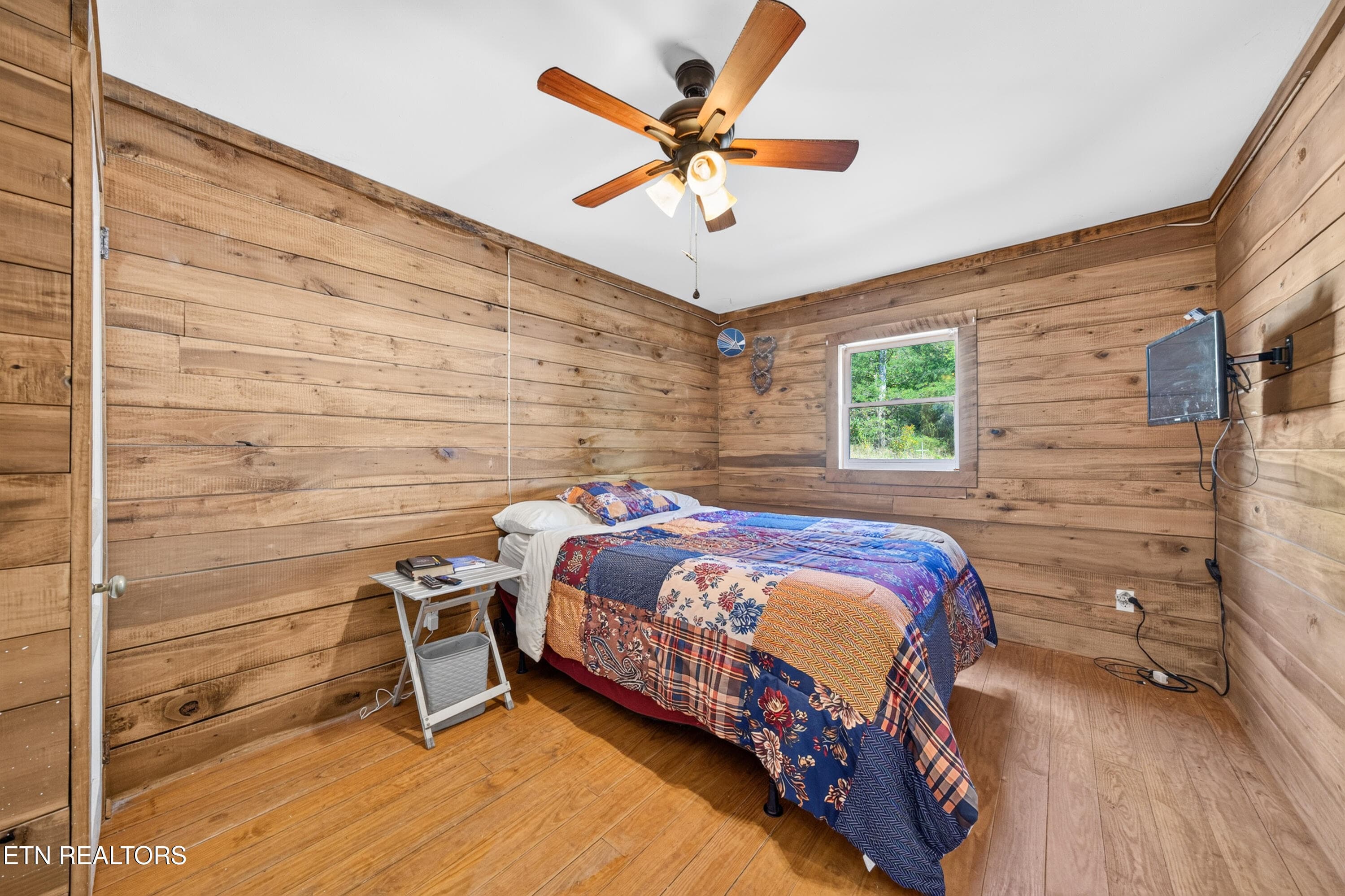 Bedroom 1 - 240 Memory Lane, Monterey, TN 38574
