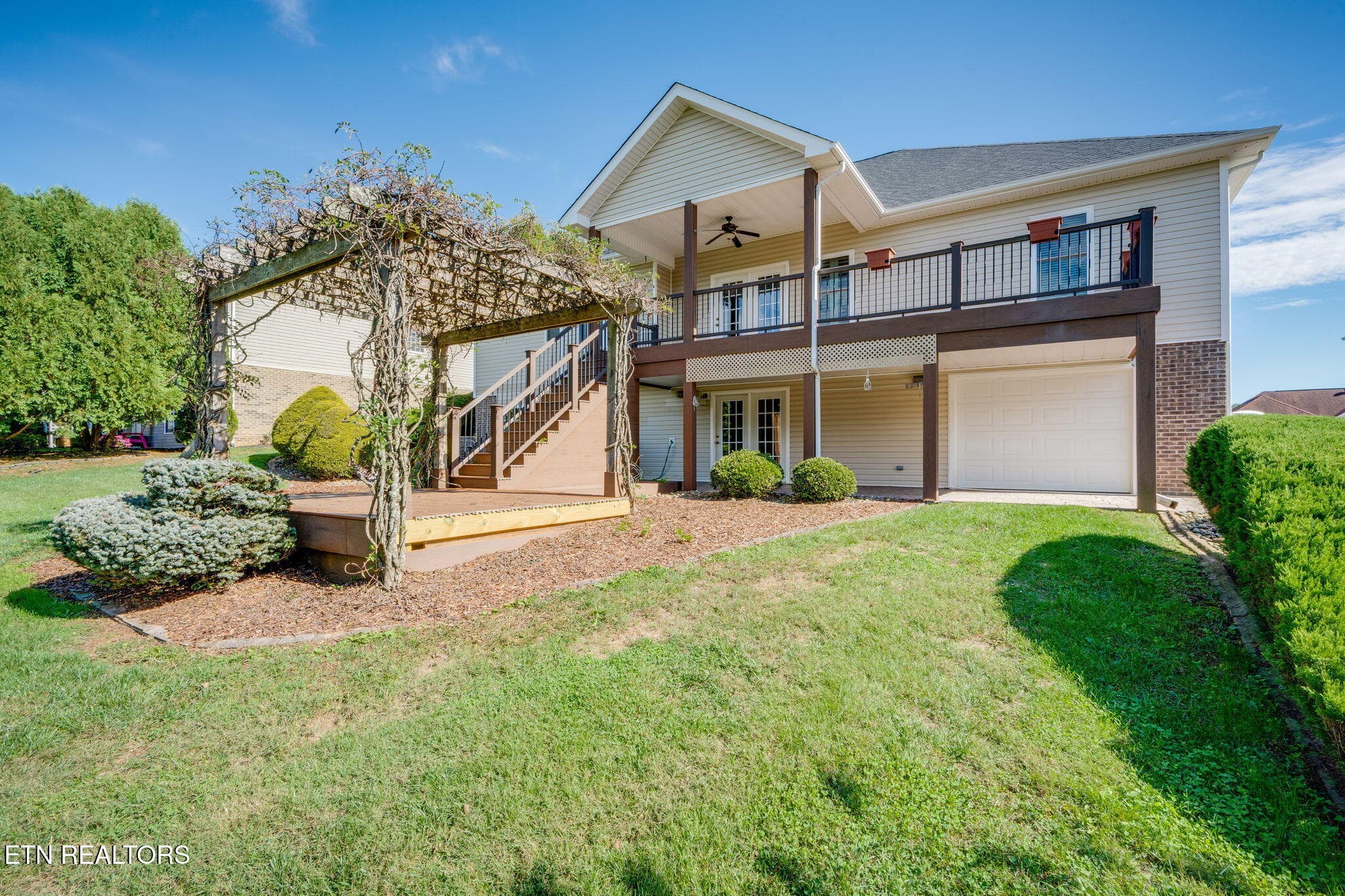041 - 325 Goldenrod Drive, Jonesborough, TN 37659