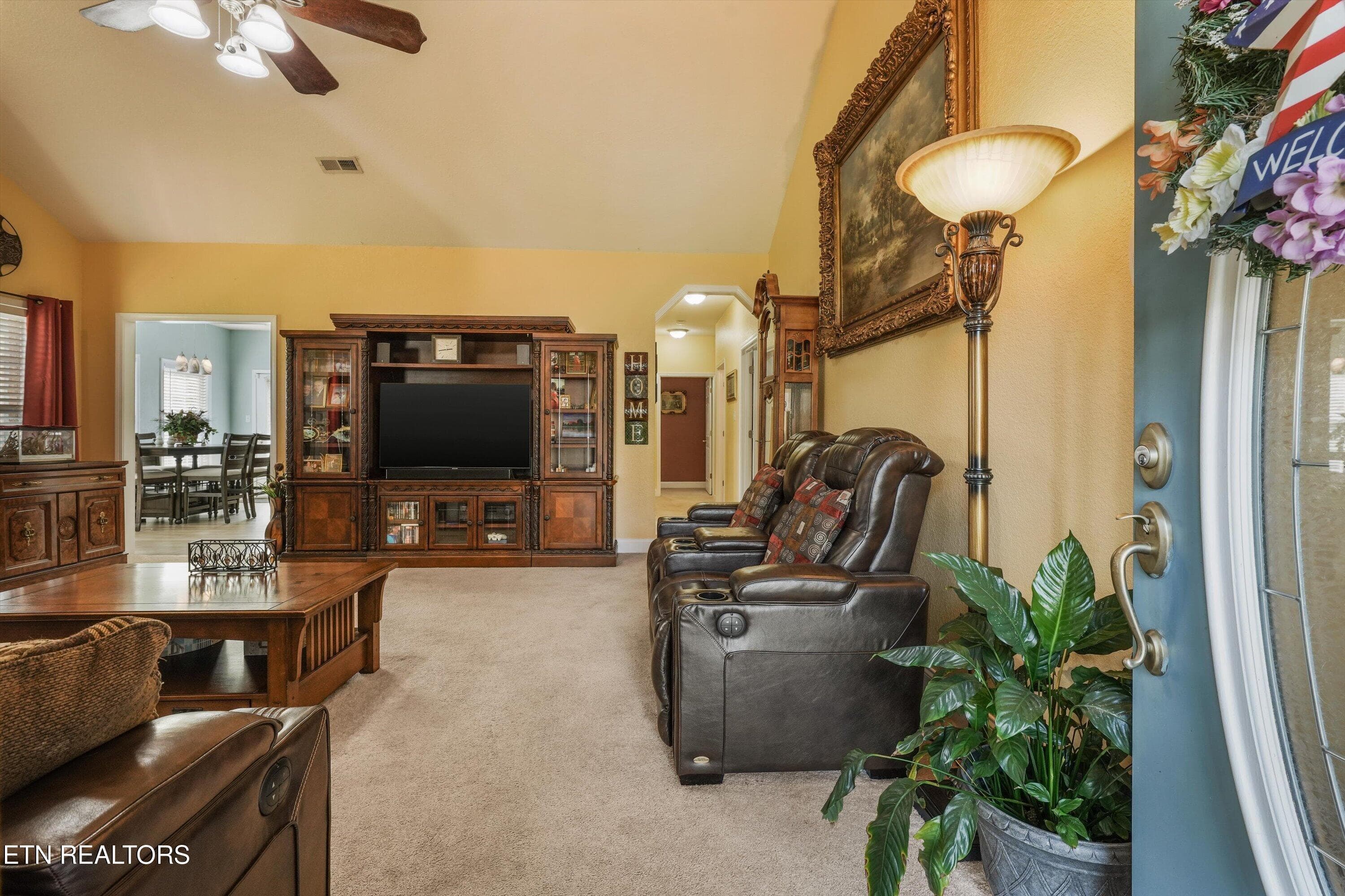 07-2017 Cherokee Dr16 - 2017 Cherokee Drive, Maryville, TN 37801, Maryville