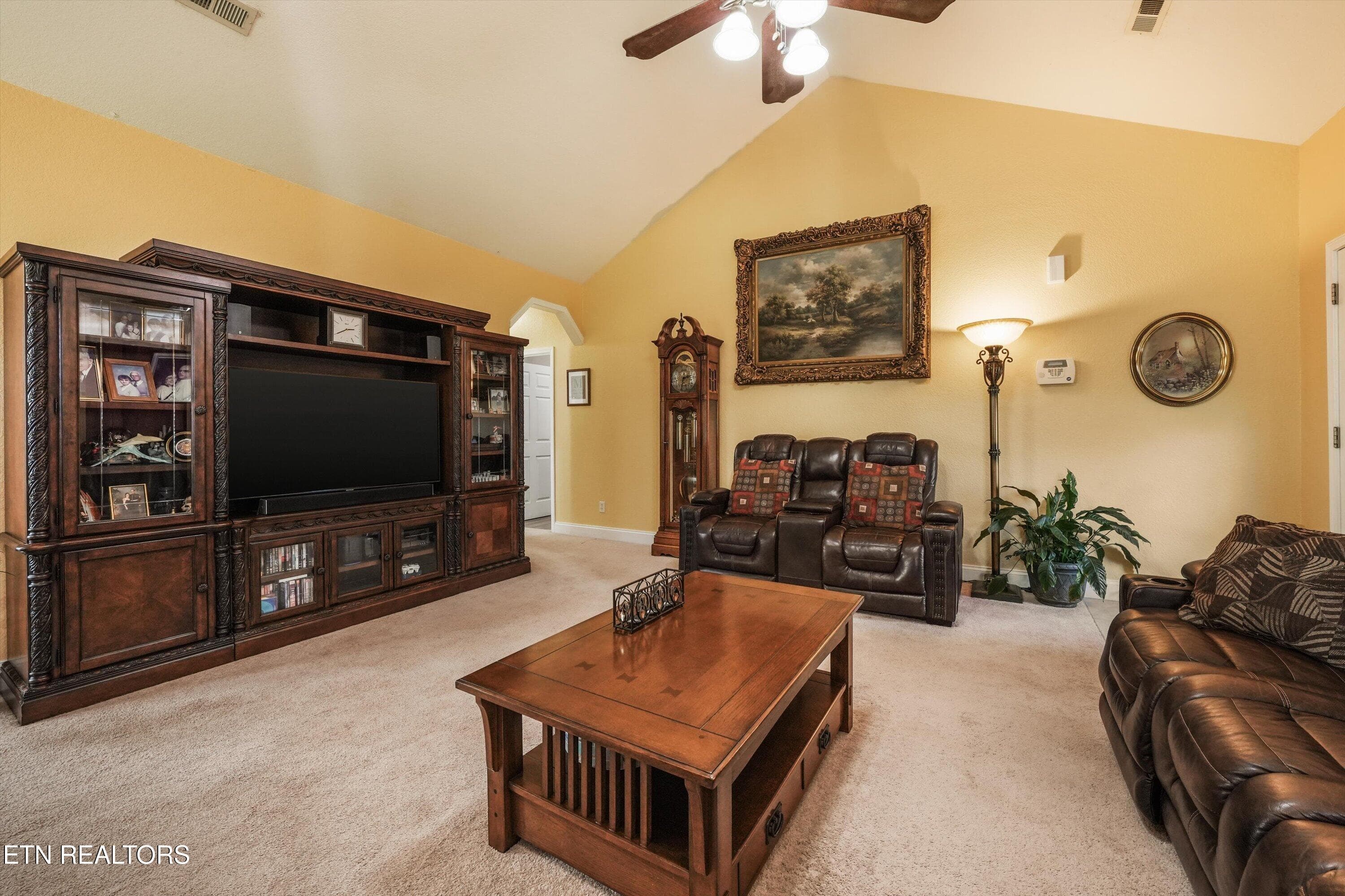 09-2017 Cherokee Dr11 - 2017 Cherokee Drive, Maryville, TN 37801, Maryville
