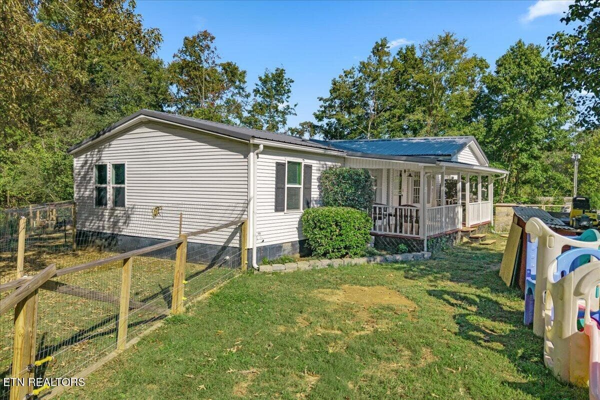 38-8559 New Highway 68-38 - 8559 New Highway 68, Tellico Plains, TN 37385, Tellico Plains