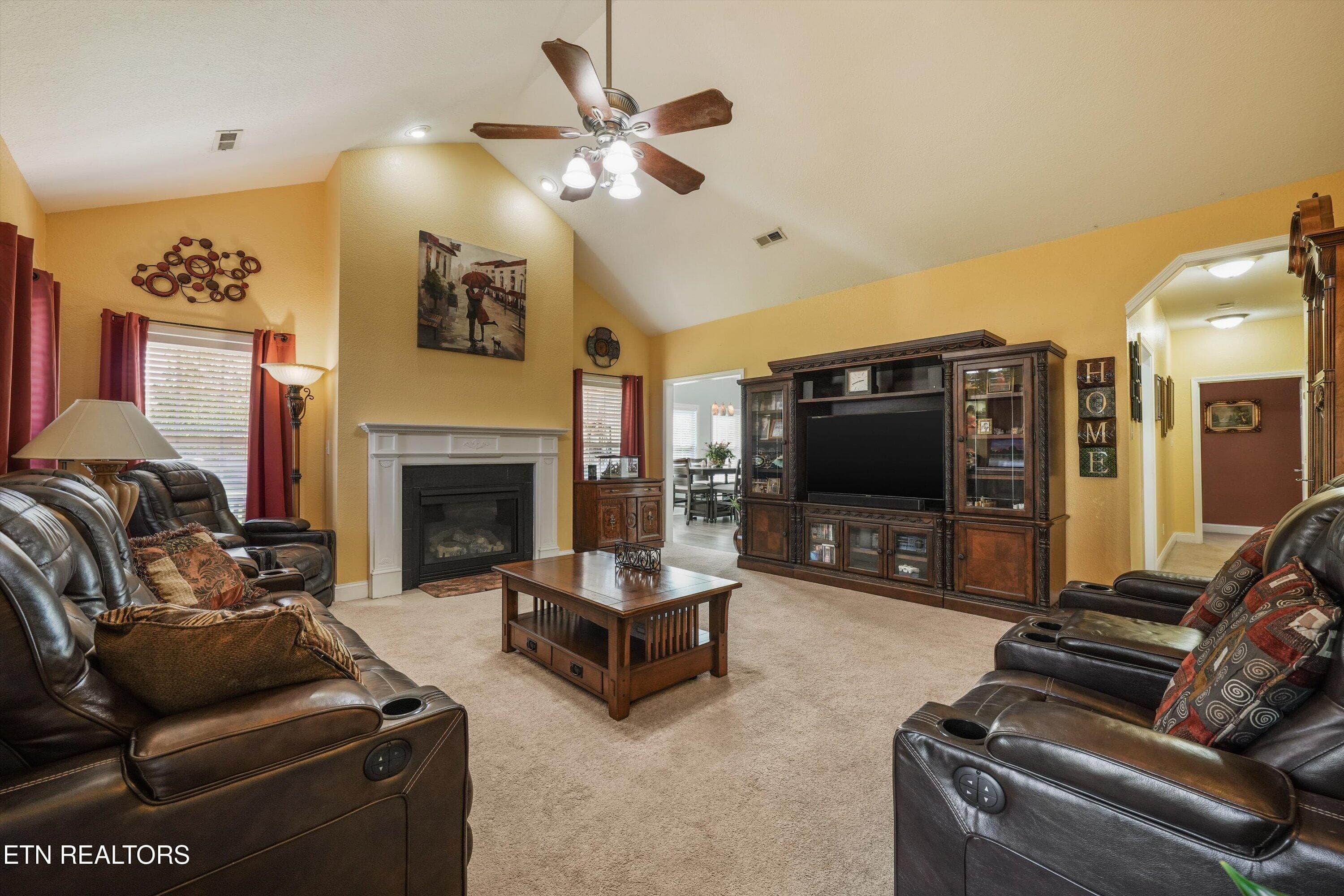 12-2017 Cherokee Dr14 - 2017 Cherokee Drive, Maryville, TN 37801, Maryville