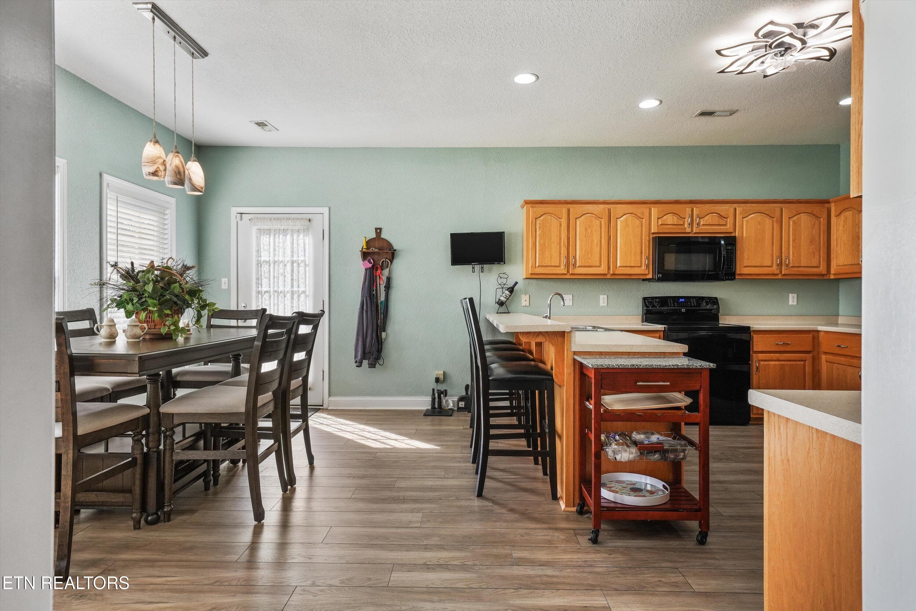 13-2017 Cherokee Dr17 - 2017 Cherokee Drive, Maryville, TN 37801, Maryville