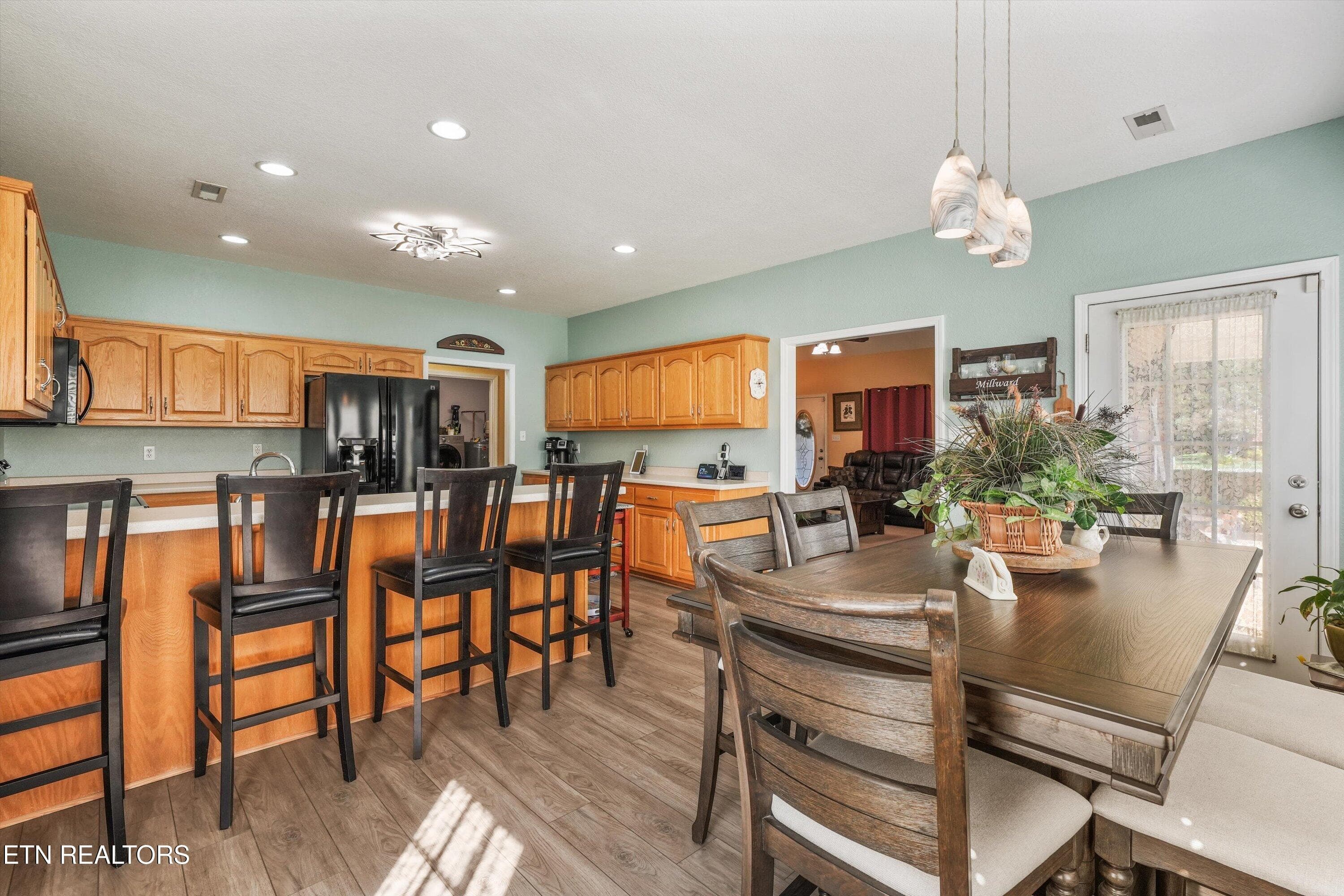 15-2017 Cherokee Dr19 - 2017 Cherokee Drive, Maryville, TN 37801, Maryville