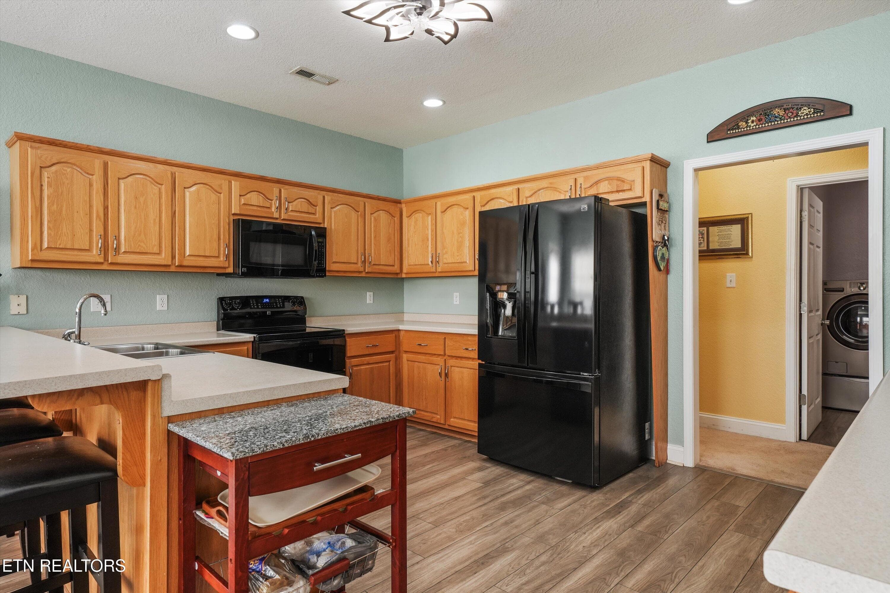 16-2017 Cherokee Dr20 - 2017 Cherokee Drive, Maryville, TN 37801, Maryville