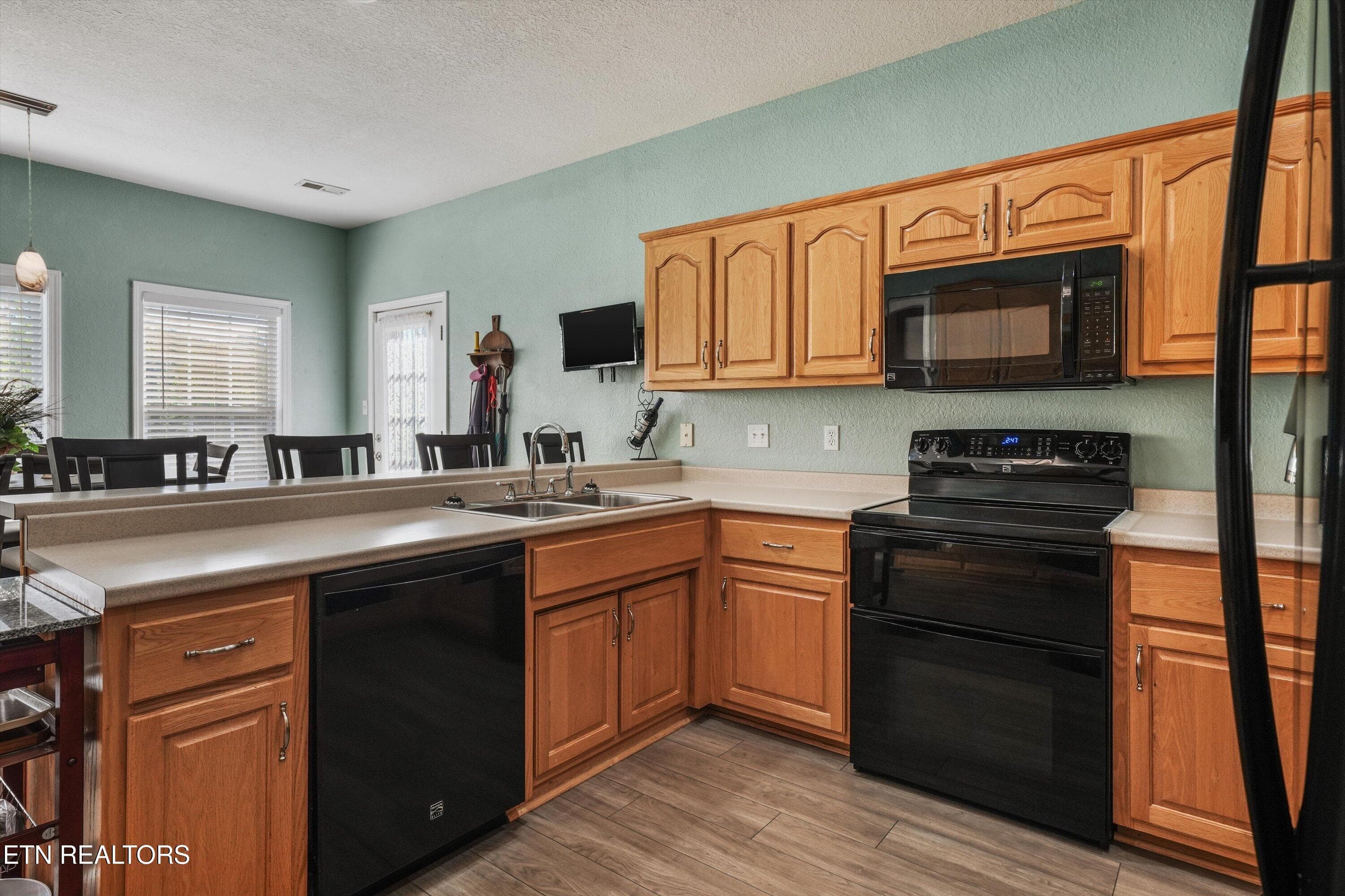 19-2017 Cherokee Dr23 - 2017 Cherokee Drive, Maryville, TN 37801, Maryville