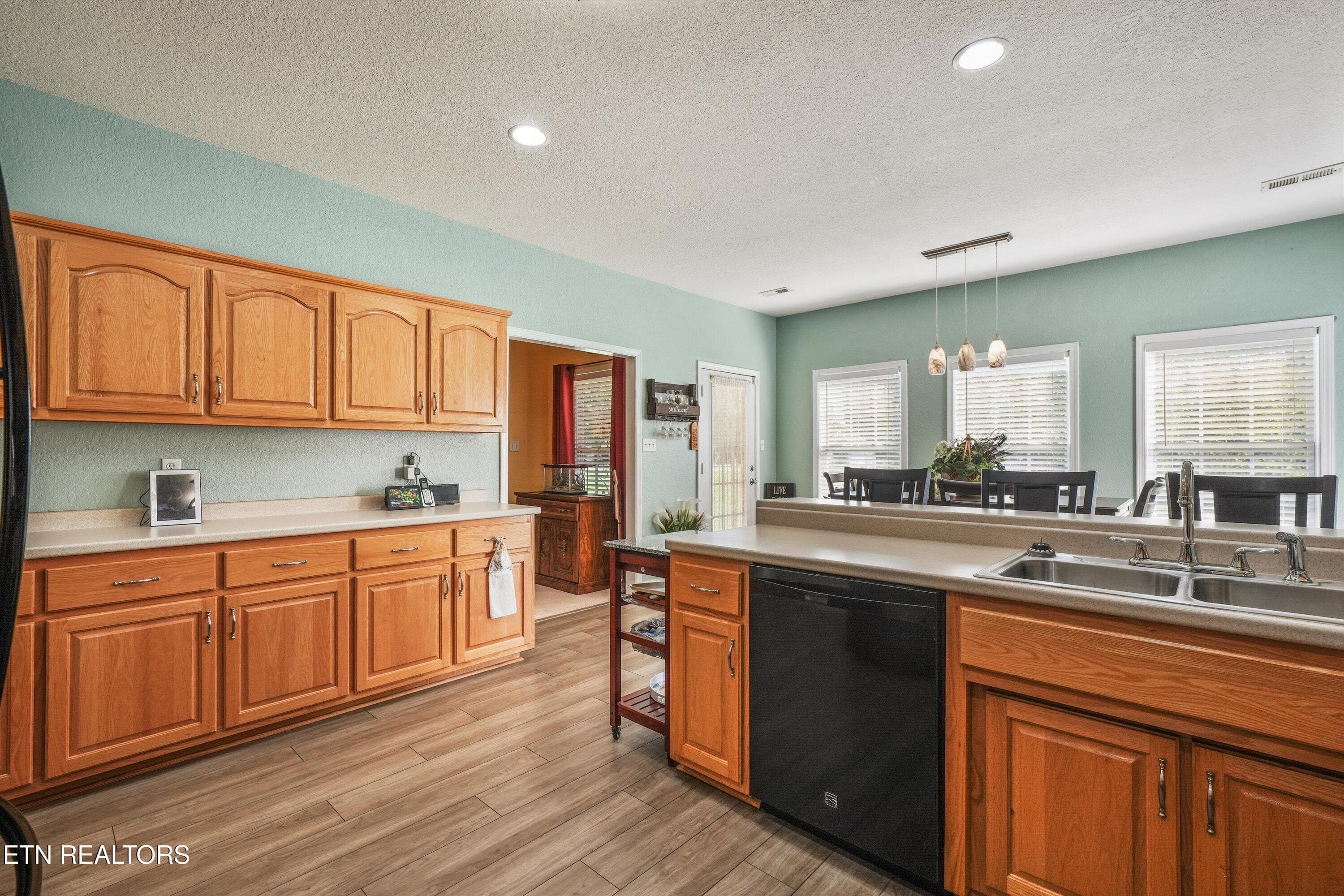 20-2017 Cherokee Dr24 - 2017 Cherokee Drive, Maryville, TN 37801, Maryville