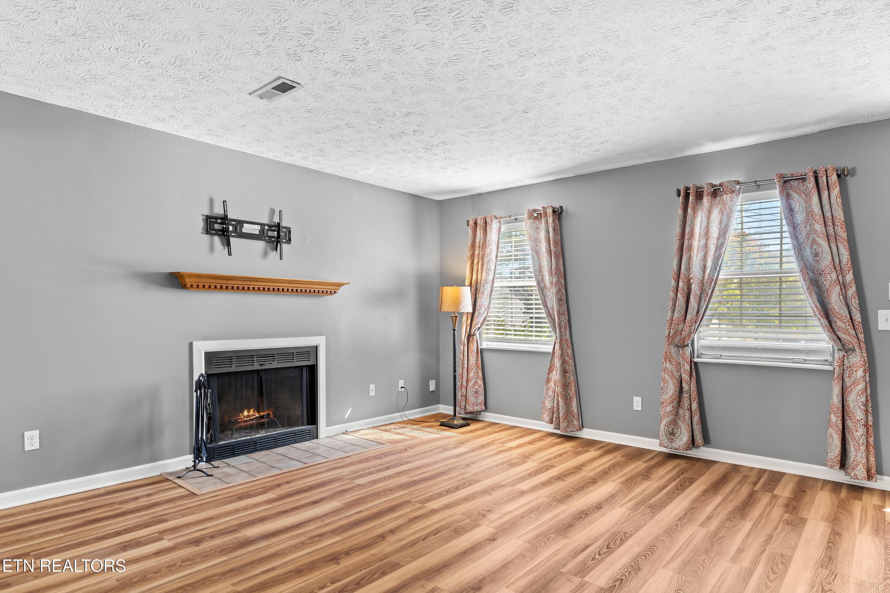 5931SlaterMillLn-116 - 5931 Slater Mill Lane, Knoxville, TN 37921, Knoxville