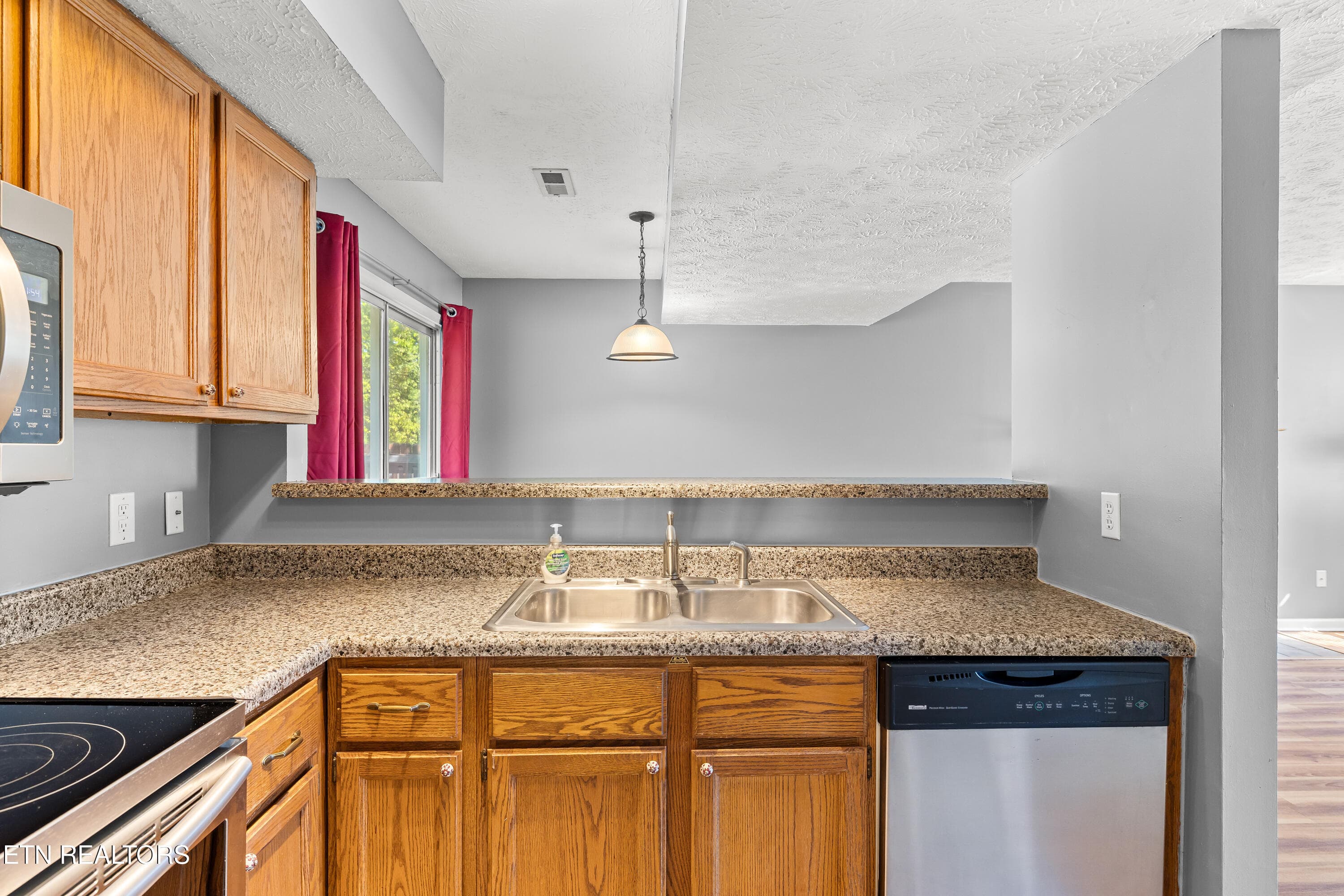 5931SlaterMillLn-126 - 5931 Slater Mill Lane, Knoxville, TN 37921, Knoxville