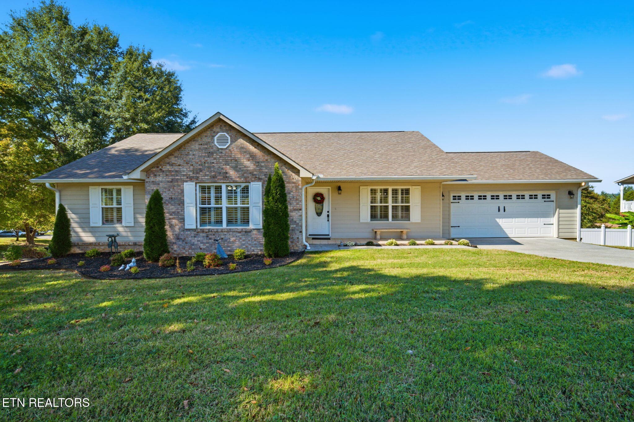 1-web-or-mls-3190-Shaconage-Trl-01 - 3190 Shaconage Tr, Sevierville, TN 37876, Sevierville
