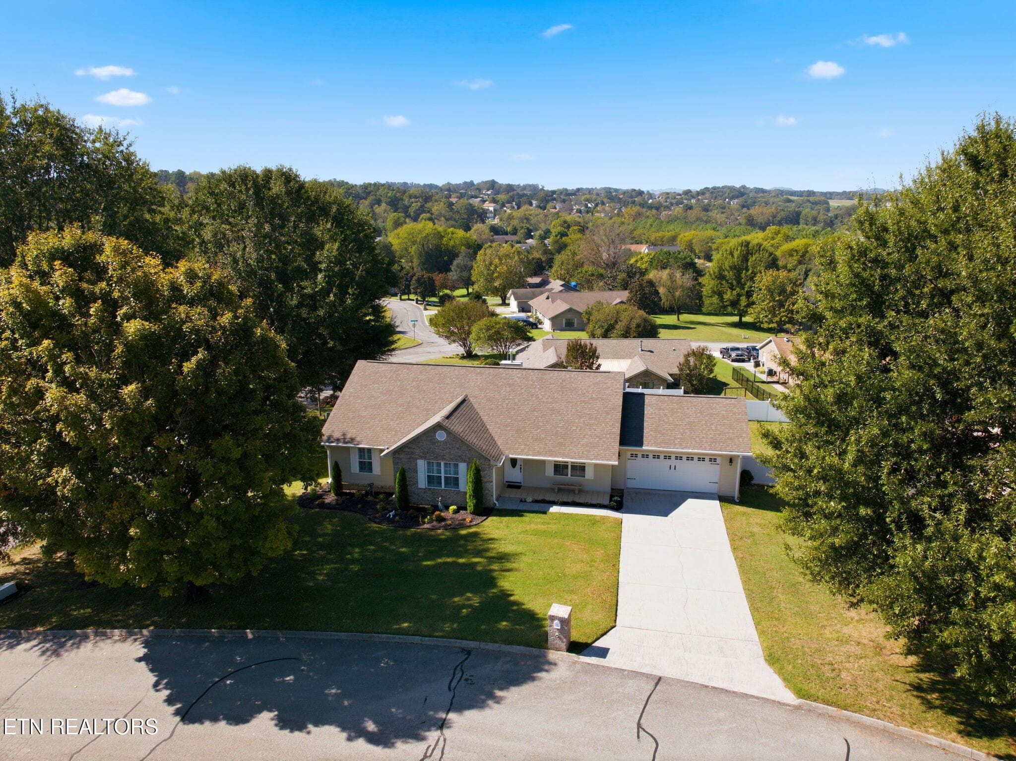 56-web-or-mls-3190-Shaconage-Trl-56 - 3190 Shaconage Tr, Sevierville, TN 37876, Sevierville