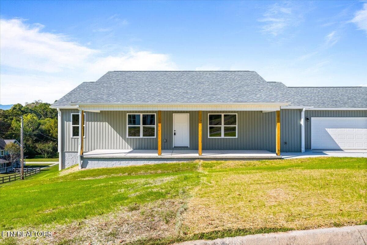 07-Storm Ln - 172 Storm Lane, Jacksboro, TN 37757