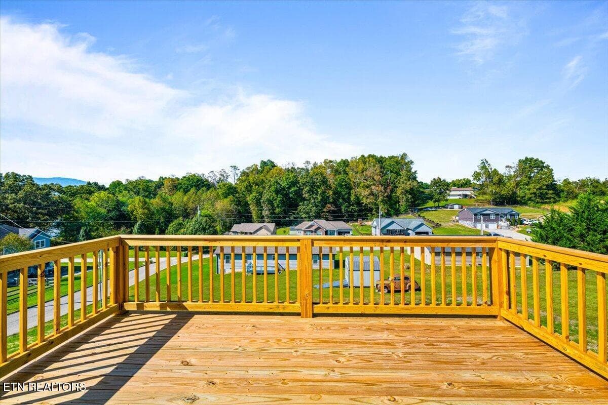59-Storm Ln - 172 Storm Lane, Jacksboro, TN 37757