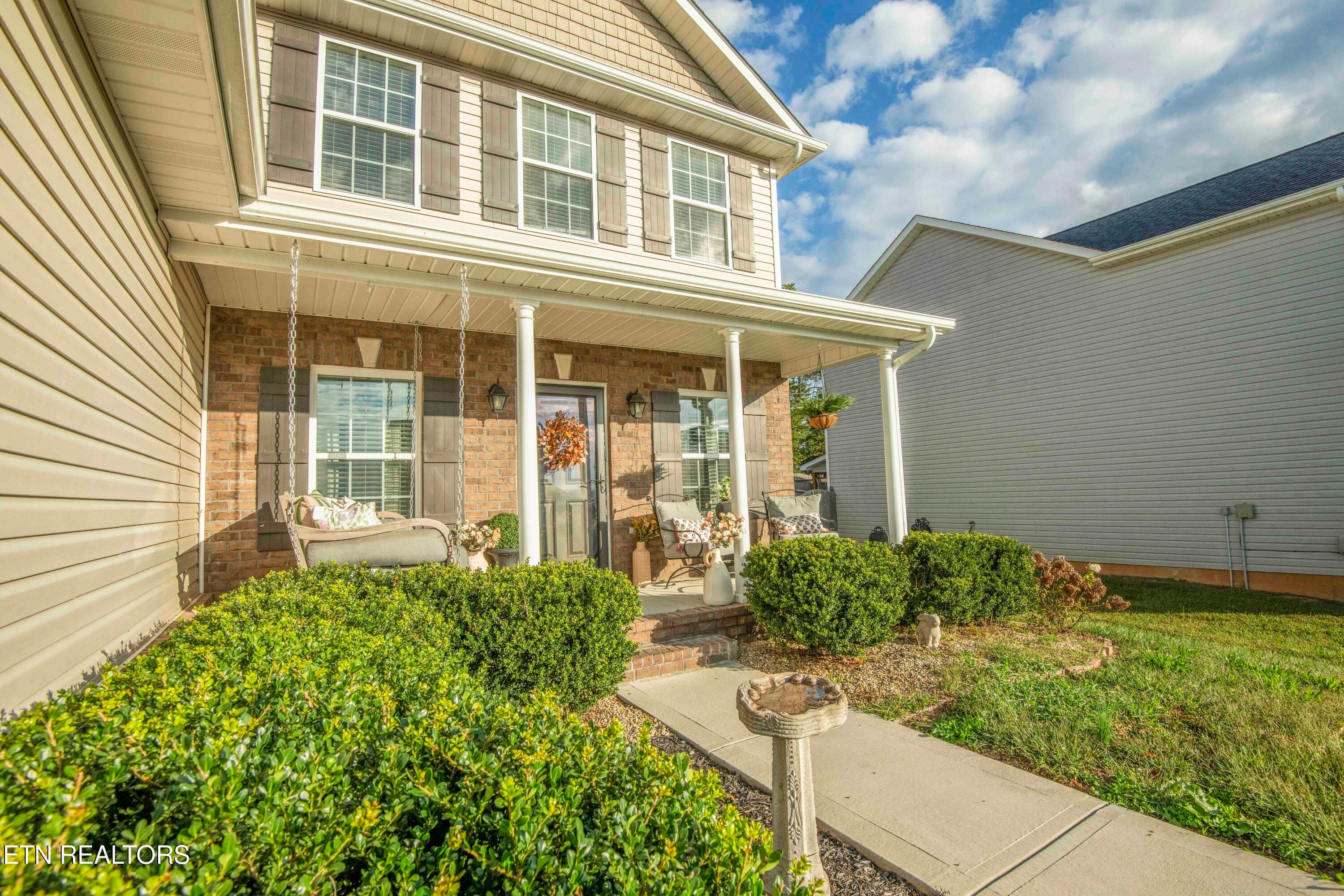 porch 2_1 - 1147 Sky Top Lane, Powell, TN 37849