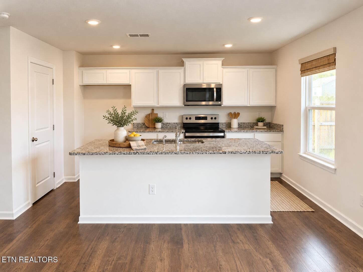 Bright Modern Farmhouse Kitchen - 8607 Mascot Rd, Knoxville, TN 37924, Knoxville
