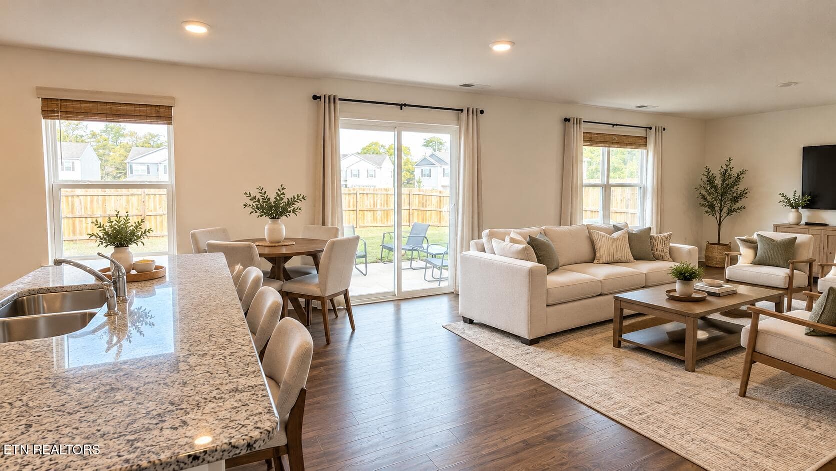 Bright Modern Open-Plan Living Space - 8607 Mascot Rd, Knoxville, TN 37924, Knoxville