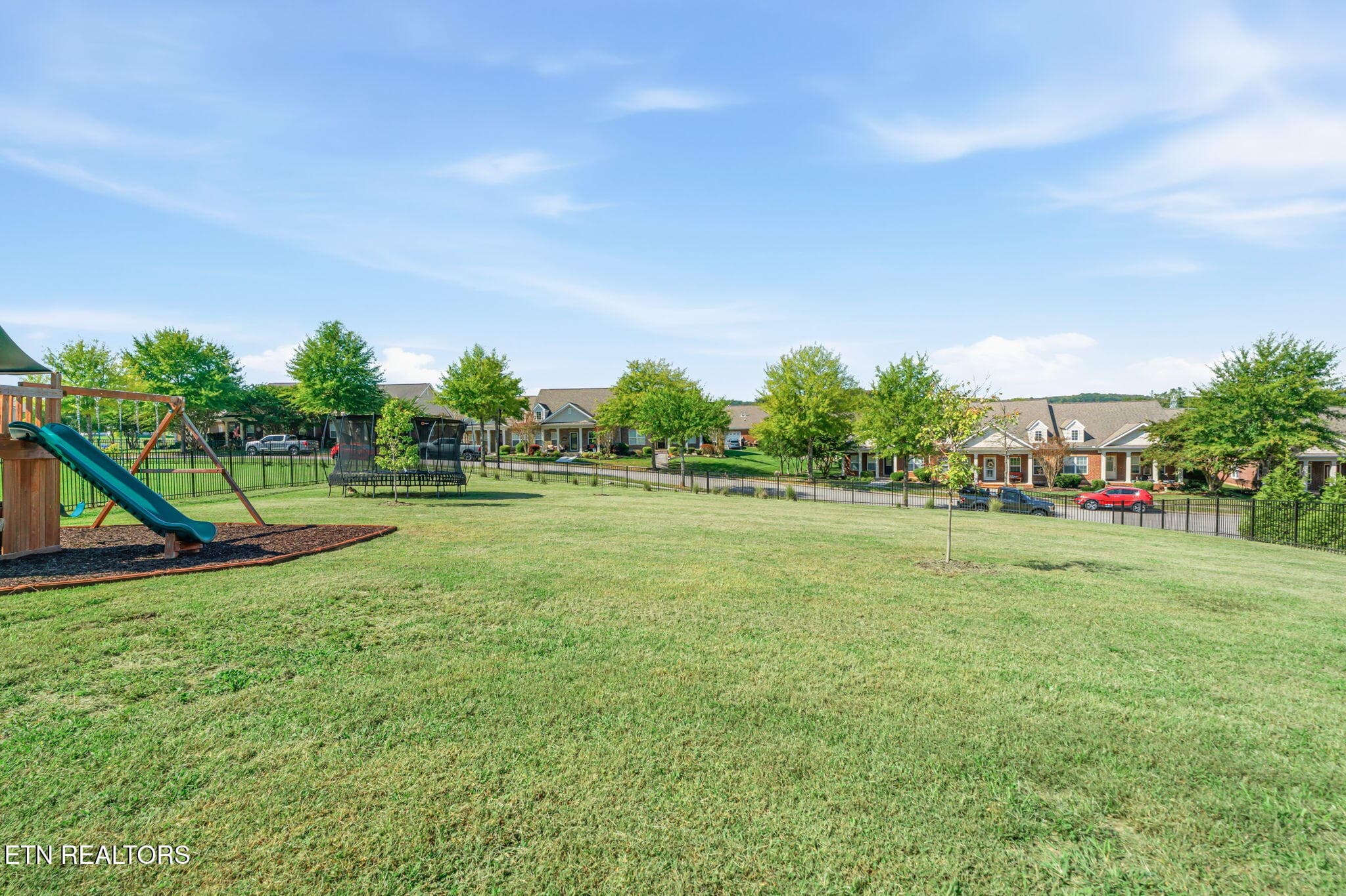 62-web-or-mls-102 Bunchberry Road-68 - 102 Bunchberry Rd, Oak Ridge, TN 37830, Oak Ridge