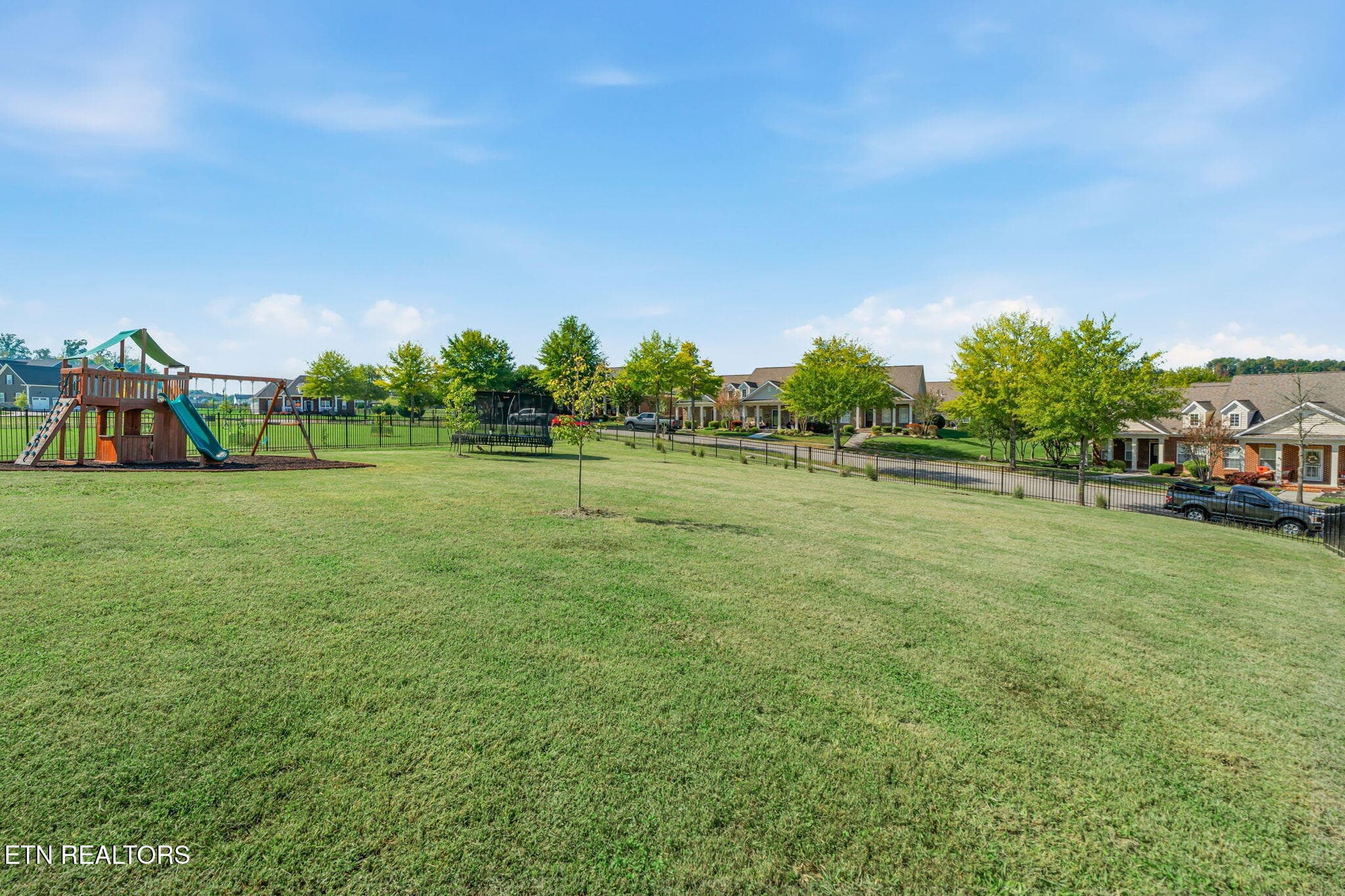 63-web-or-mls-102 Bunchberry Road-69 - 102 Bunchberry Rd, Oak Ridge, TN 37830, Oak Ridge