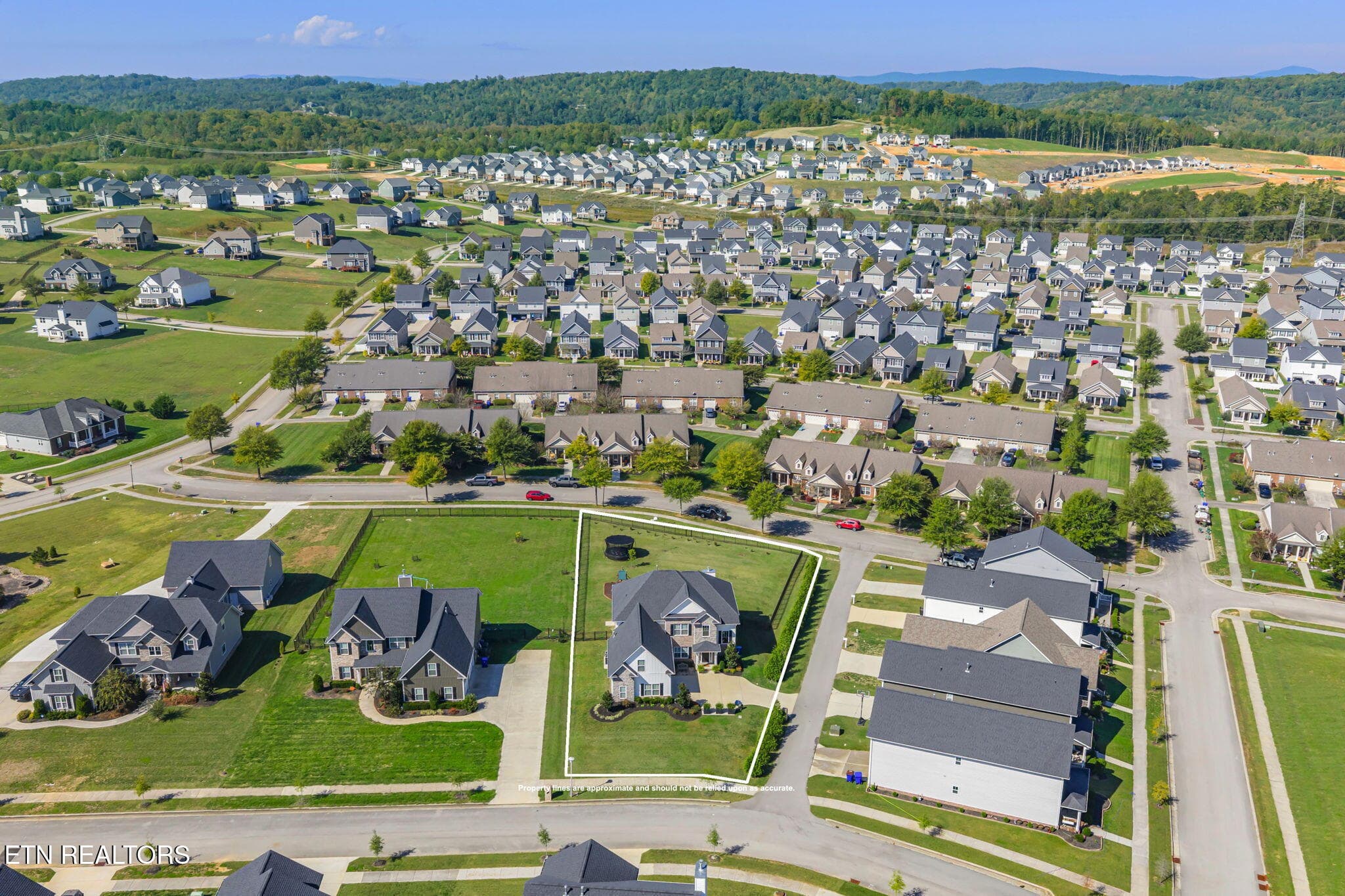 81-web-or-mls-102 Bunchberry Road-3a - 102 Bunchberry Rd, Oak Ridge, TN 37830, Oak Ridge