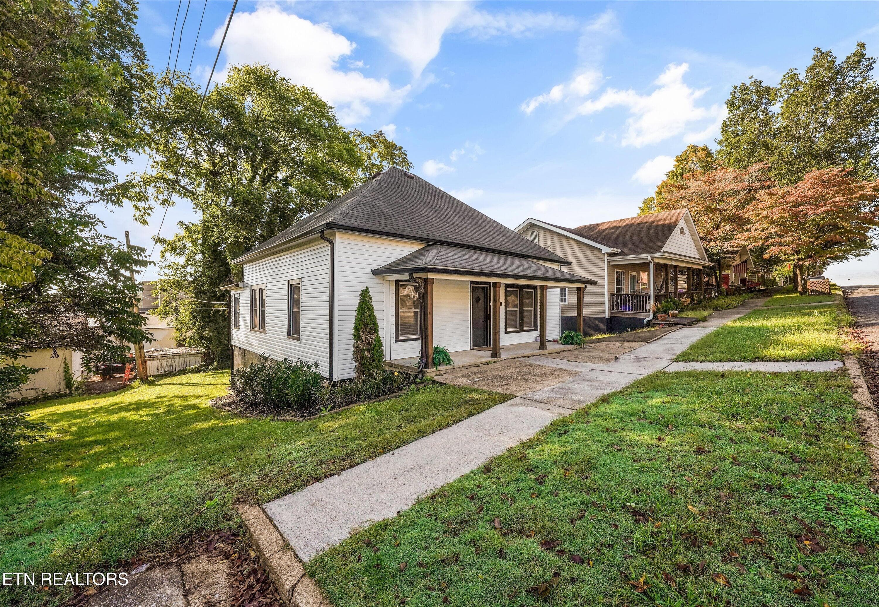 04-204 E 1st Ave 04 - 204 E 1st Ave, Lenoir City, TN 37771, Lenoir City