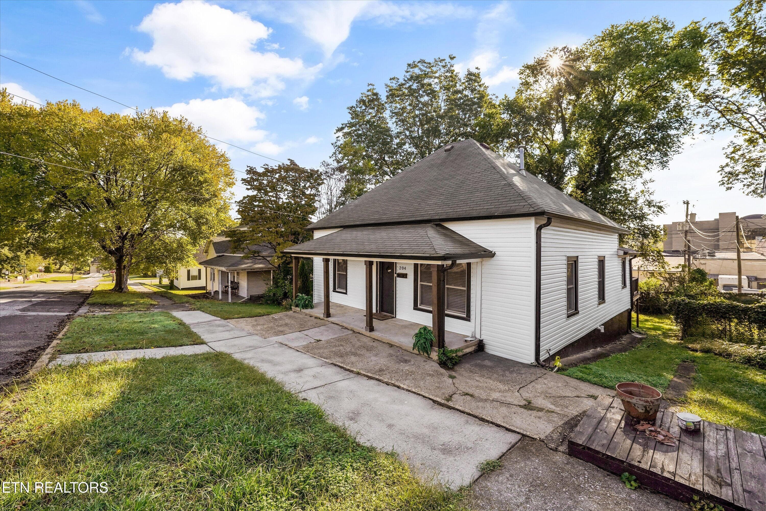 05-204 E 1st Ave 06 - 204 E 1st Ave, Lenoir City, TN 37771, Lenoir City