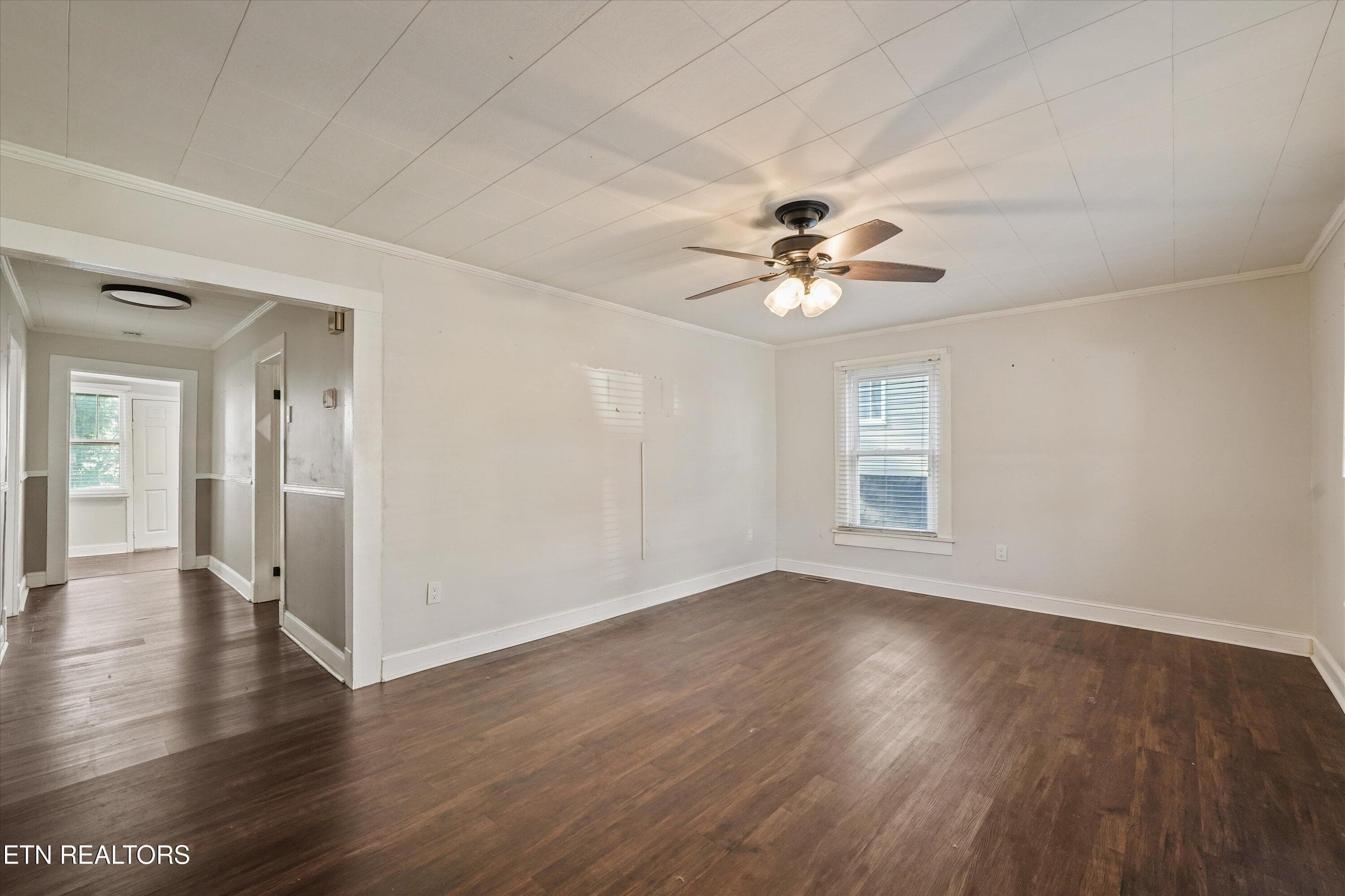 08-204 E 1st Ave 15 - 204 E 1st Ave, Lenoir City, TN 37771, Lenoir City