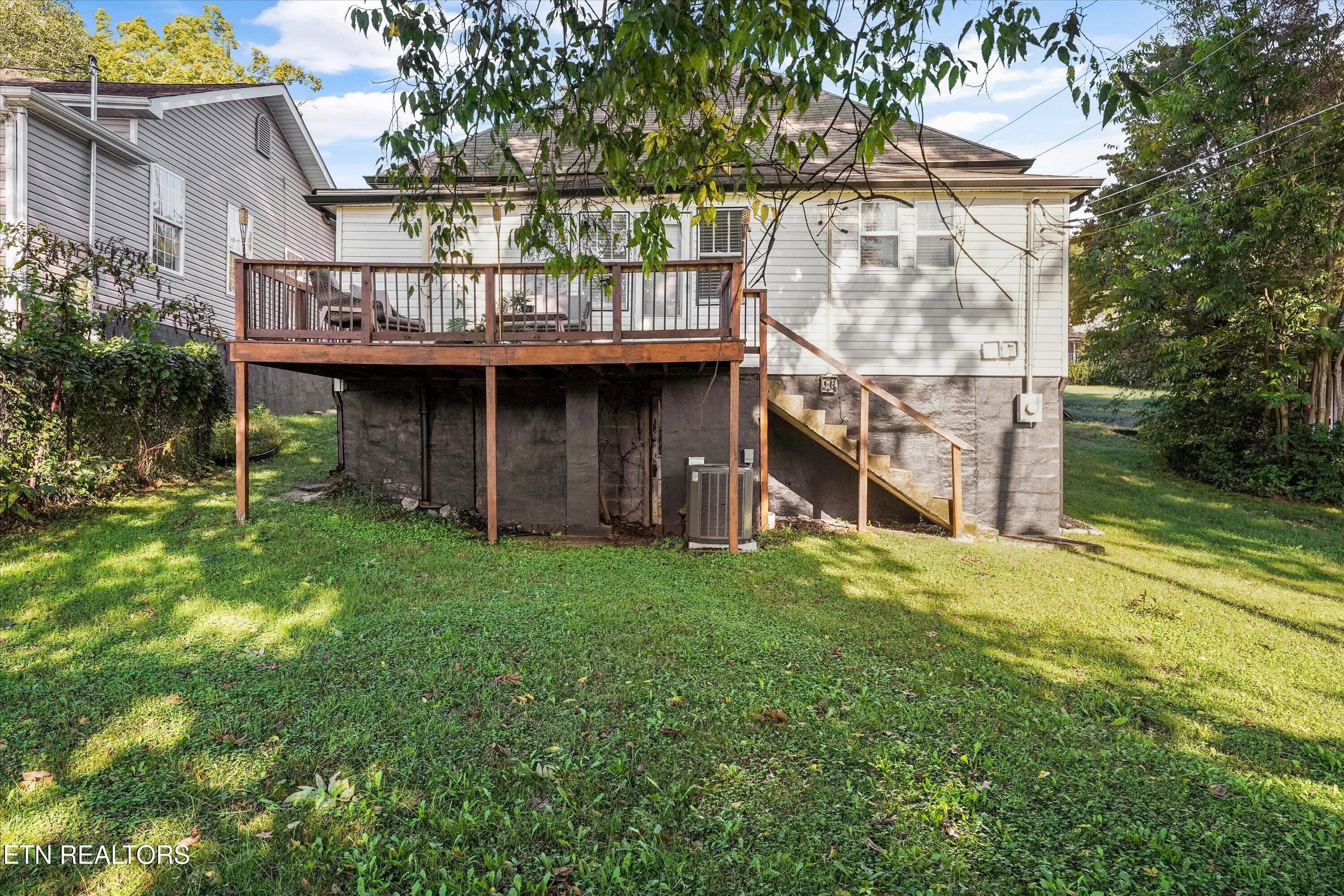 35-204 E 1st Ave 09 - 204 E 1st Ave, Lenoir City, TN 37771, Lenoir City