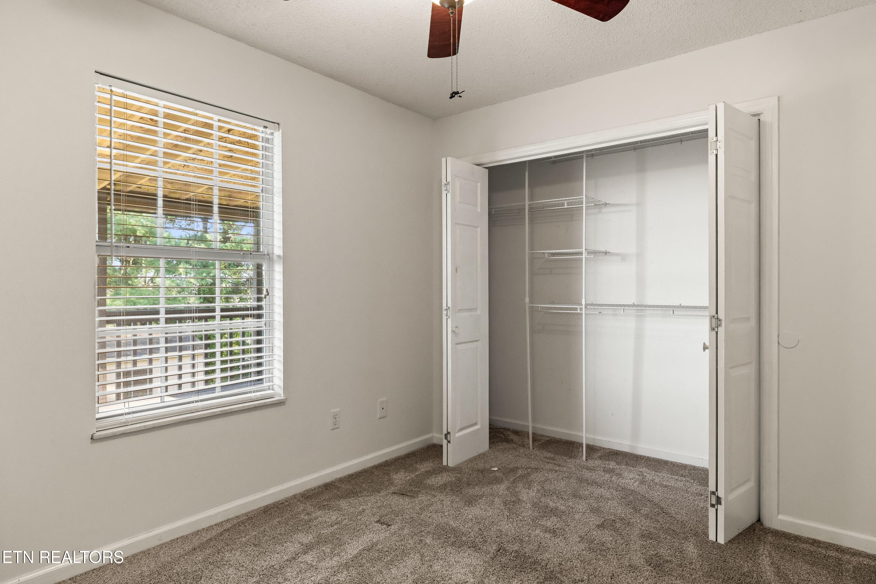 Guest room 2 - 4147 Franklin Hill Blvd, Maryville, TN 37804, Maryville