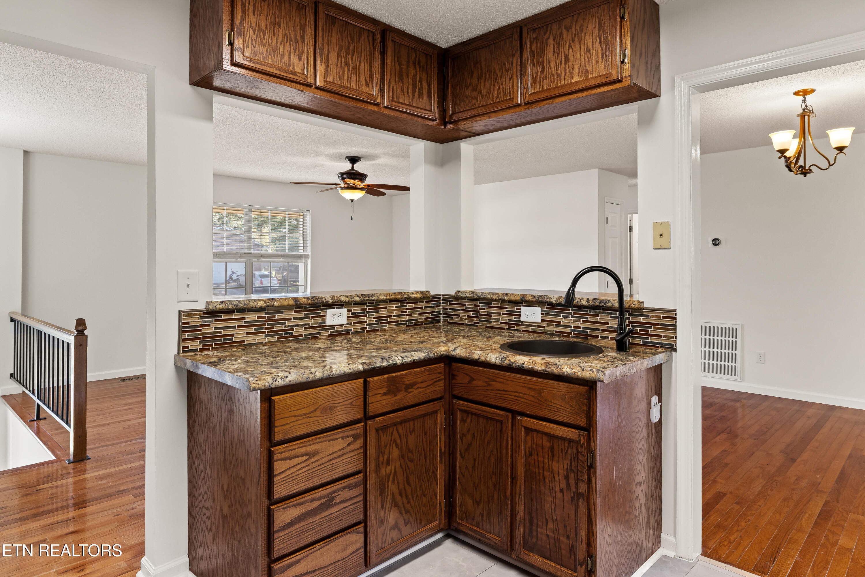 Beautiful cabinets - 4147 Franklin Hill Blvd, Maryville, TN 37804, Maryville