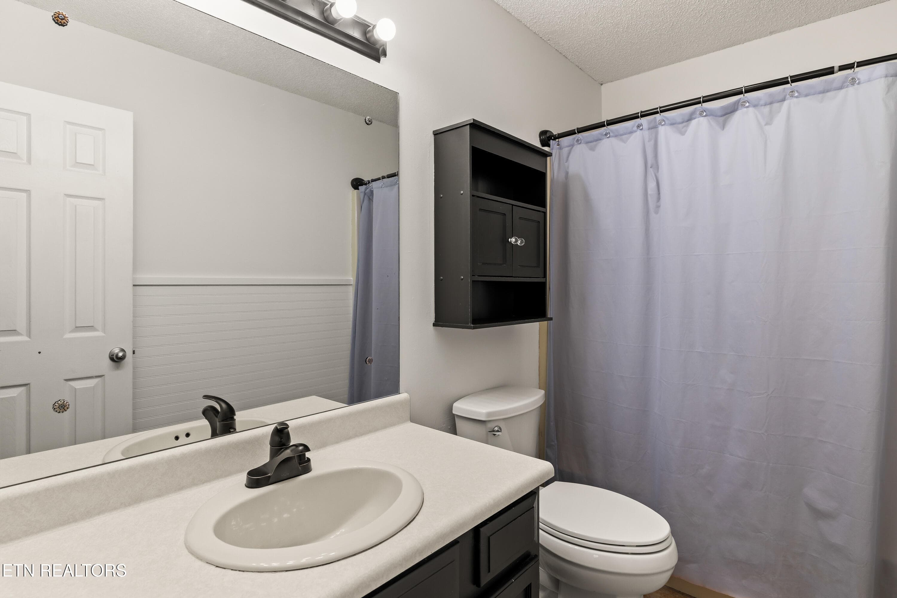 Newly updated primary bathroom - 4147 Franklin Hill Blvd, Maryville, TN 37804, Maryville
