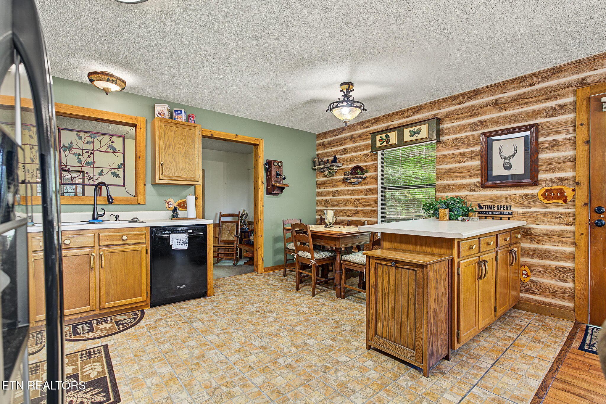 14-web-or-mls-4222-fox-hunters-ln - 4222 Fox Hunters Lane, Sevierville, TN 37876, Sevierville