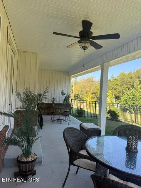 Porch - 1810 Jordans Creek Way, Sevierville, TN 37876, Sevierville