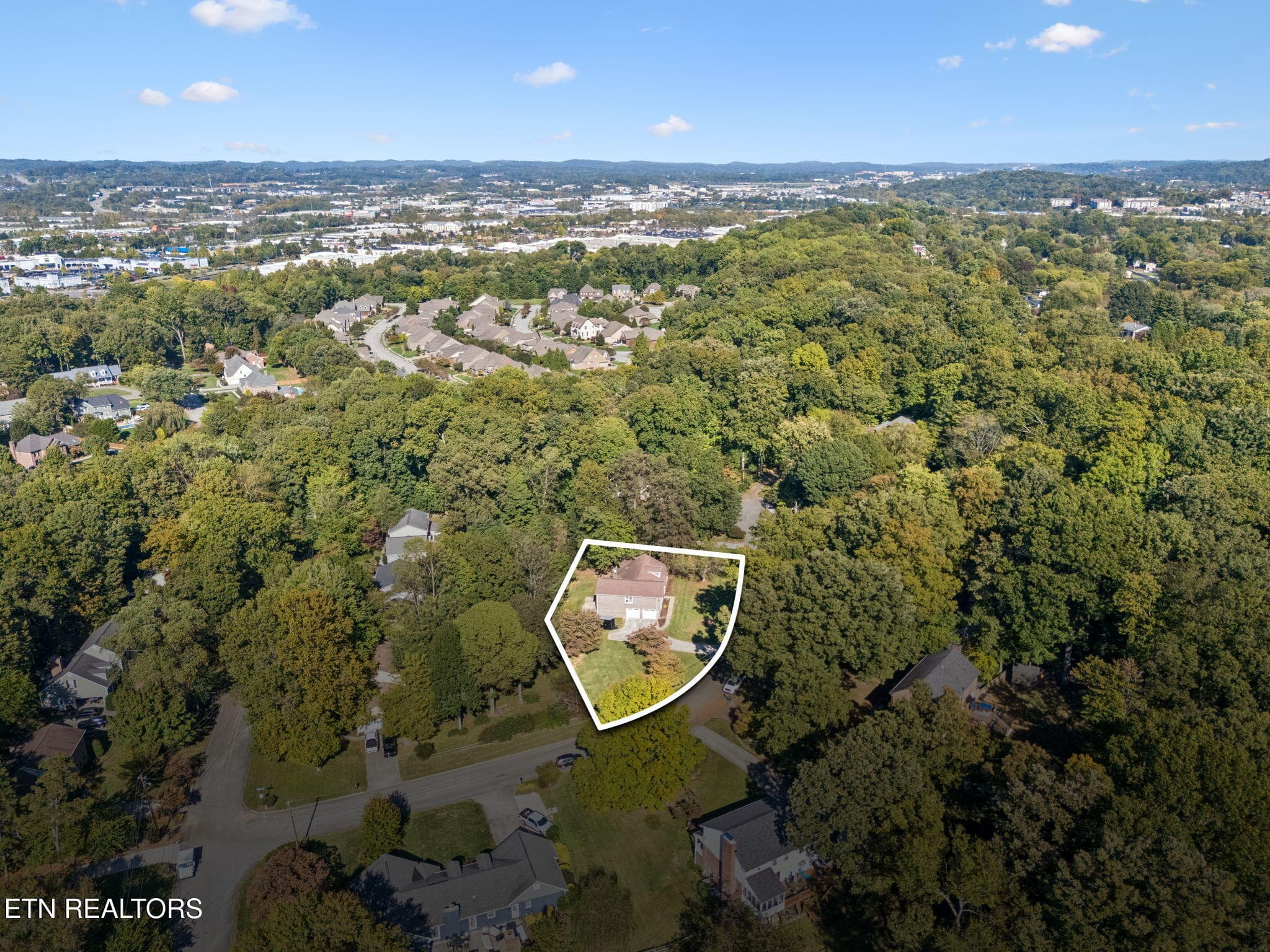 IMG_2632 - 309 Timberhill Court, Knoxville, TN 37934, Knoxville
