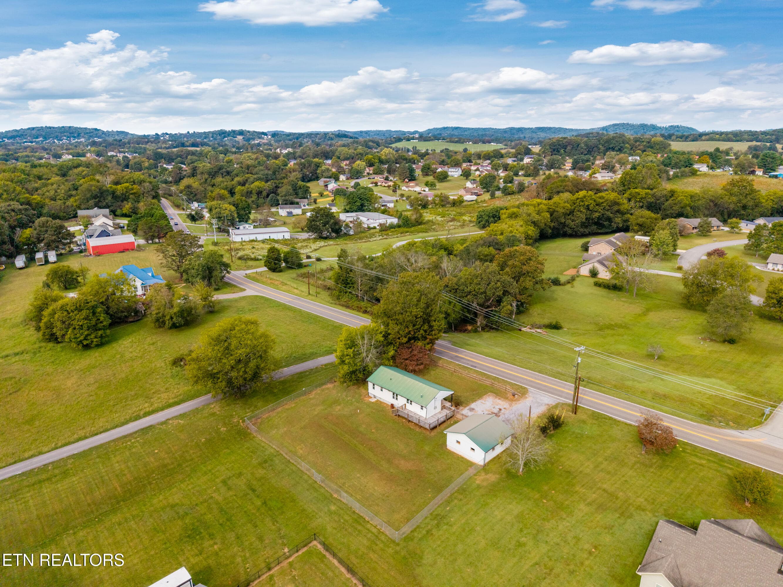 15014BoydsCreekHwy-49 - 1501 Boyds Creek Hwy, Seymour, TN 37865, Seymour