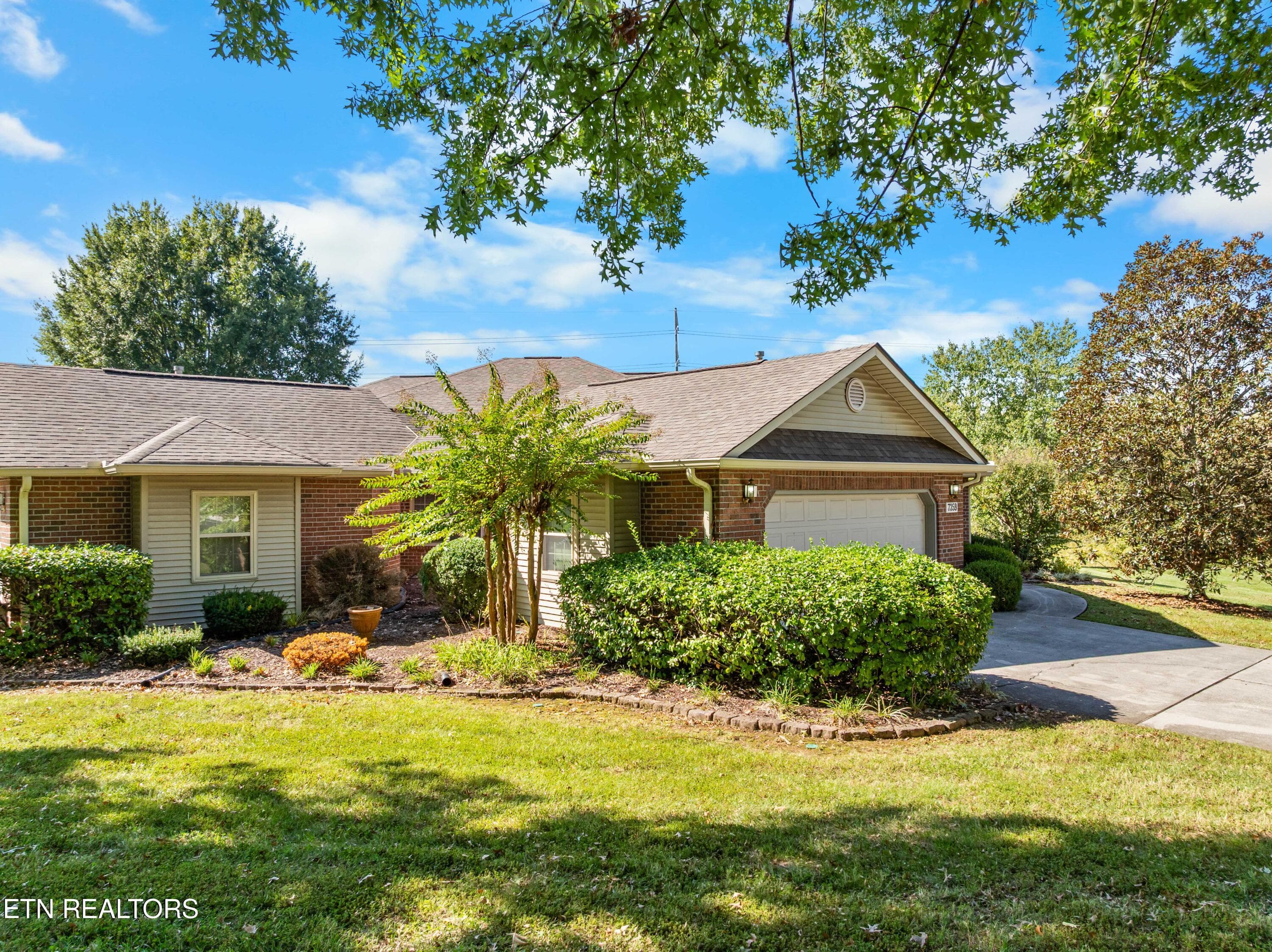 Exterior Front Side - 7359 Shalimar Point Way, Knoxville, TN 37918, Knoxville