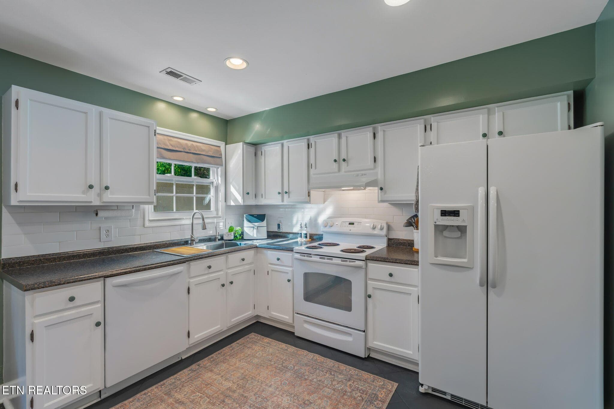 16-web-or-mls-3117 Indigo Lane-20 - 3117 Indigo Lane, Knoxville, TN 37921, Knoxville