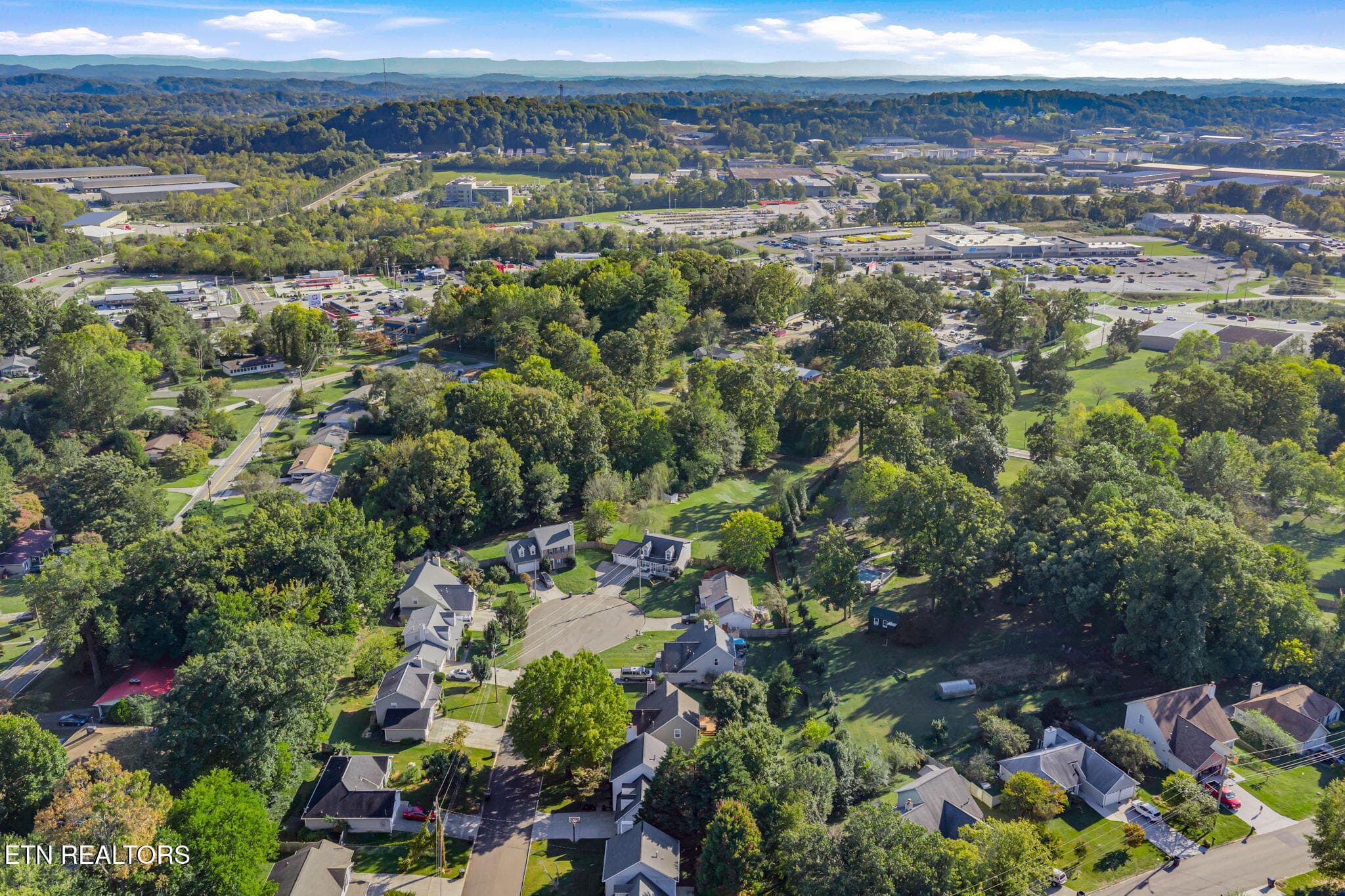 49-web-or-mls-3117 Indigo Lane-9 - 3117 Indigo Lane, Knoxville, TN 37921, Knoxville