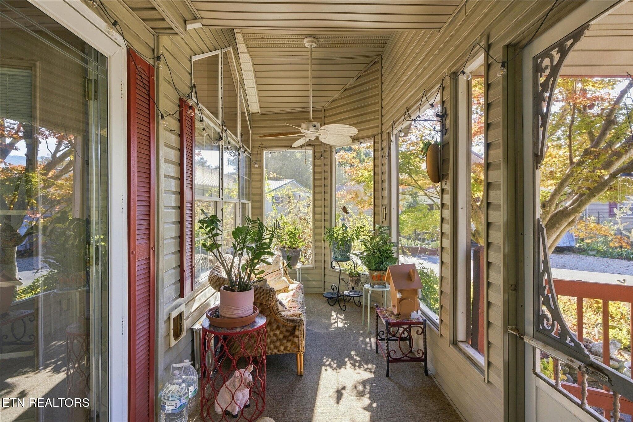 Screened Porch - 829 Peacock Ridge Drive, Townsend, TN 37882, Townsend