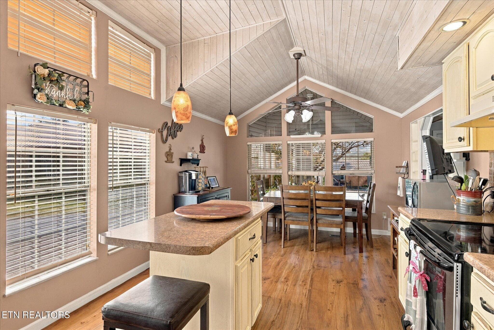 Dining Room - 829 Peacock Ridge Drive, Townsend, TN 37882, Townsend