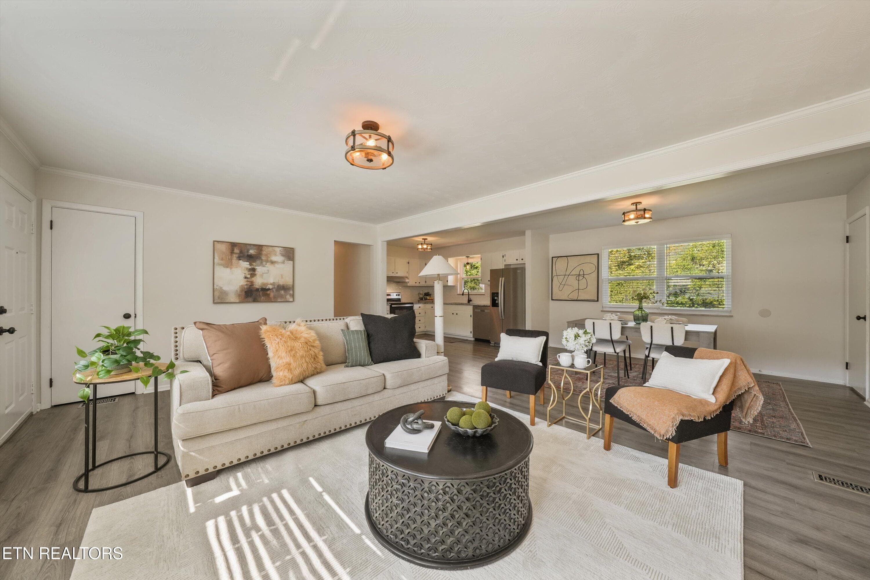 Great Room - Living Room Area - 4401 Genny Lynn Drive, Knoxville, TN 37918, Knoxville