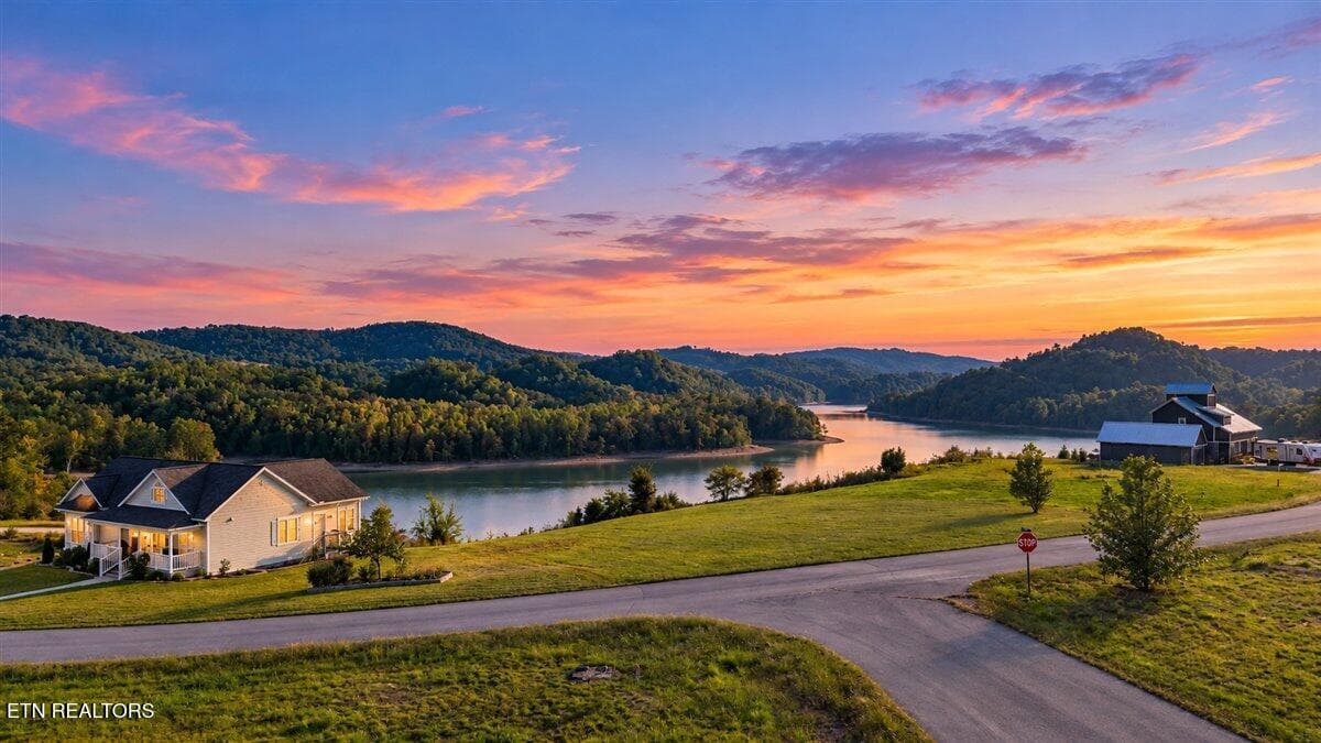 LOT 25 Windward Blvd, Tazewell, TN 37879