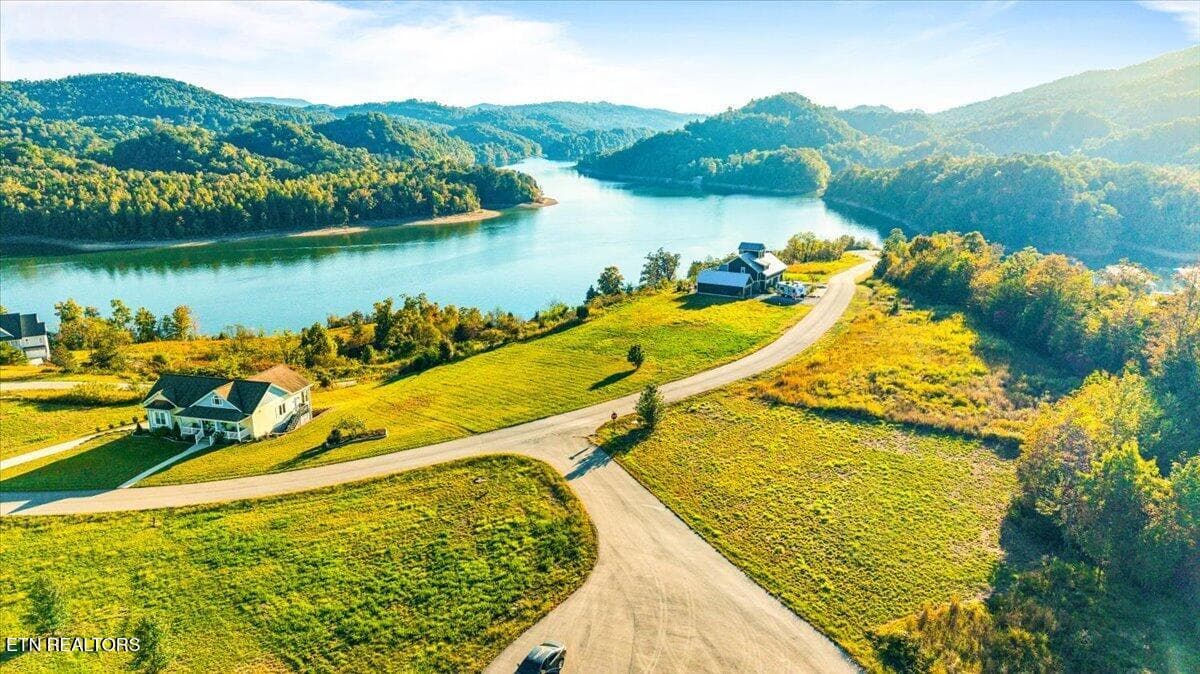 10-Windward Blvd - LOT 25 Windward Blvd, Tazewell, TN 37879, Tazewell