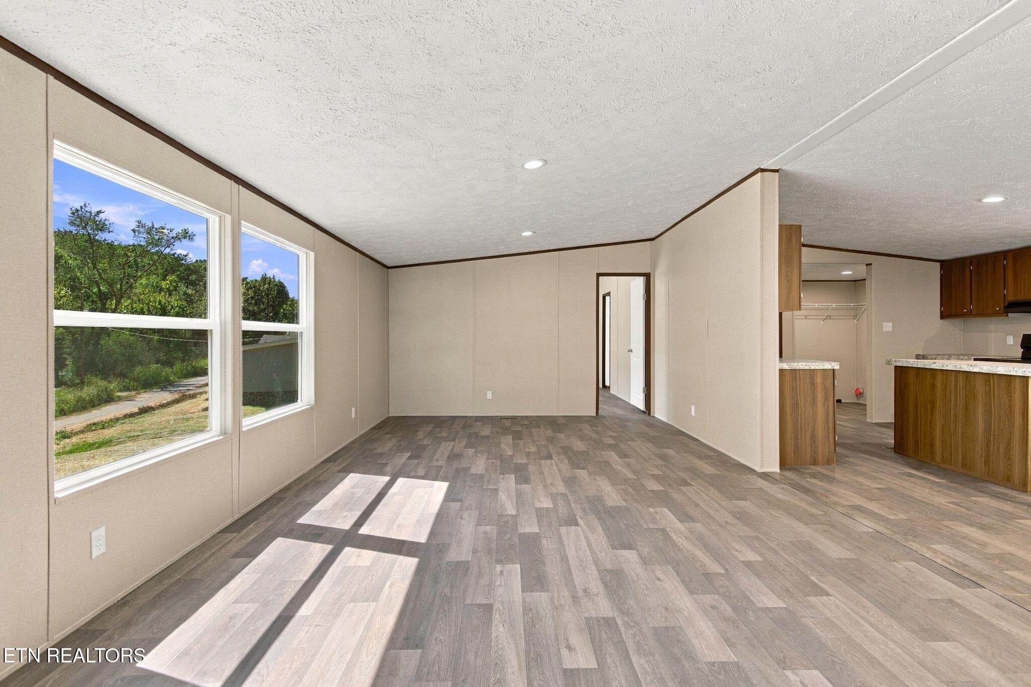 Living Room - 451 Eureka Rd, Rockwood, TN 37854
