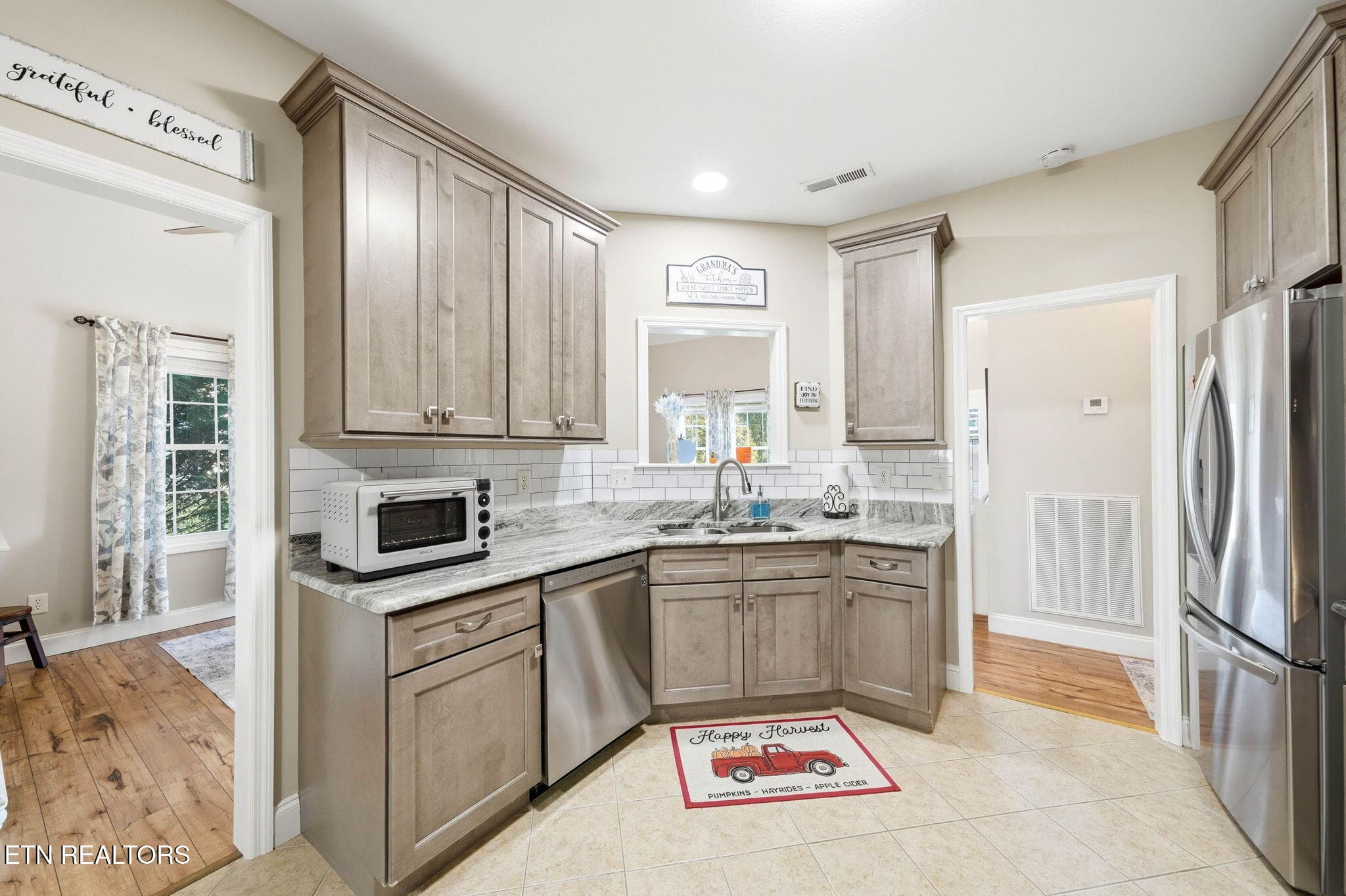Kitchen - 131 Raspberry Drive, New Market, TN 37820, New Market