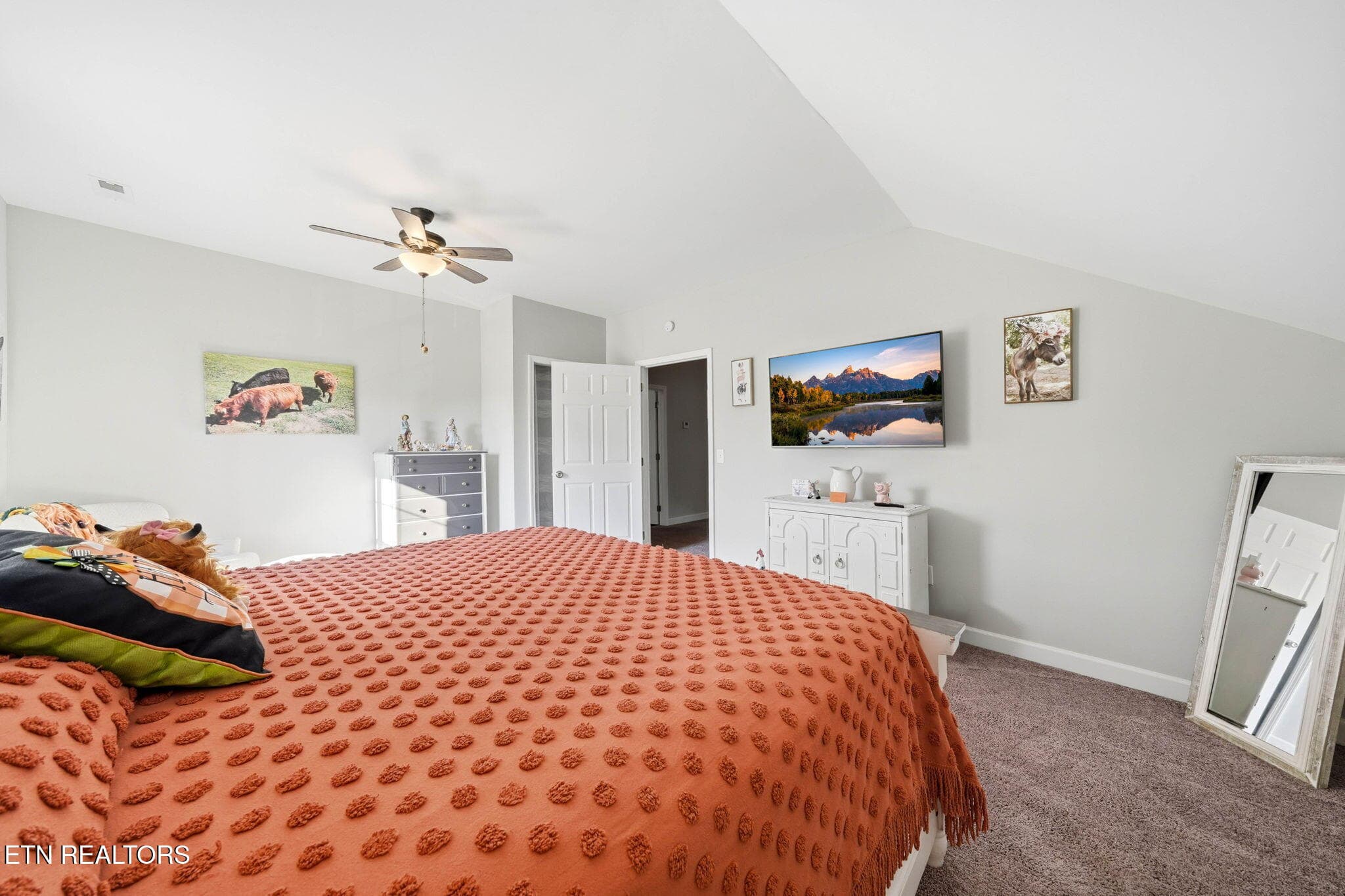 Flex Space - 131 Raspberry Drive, New Market, TN 37820, New Market